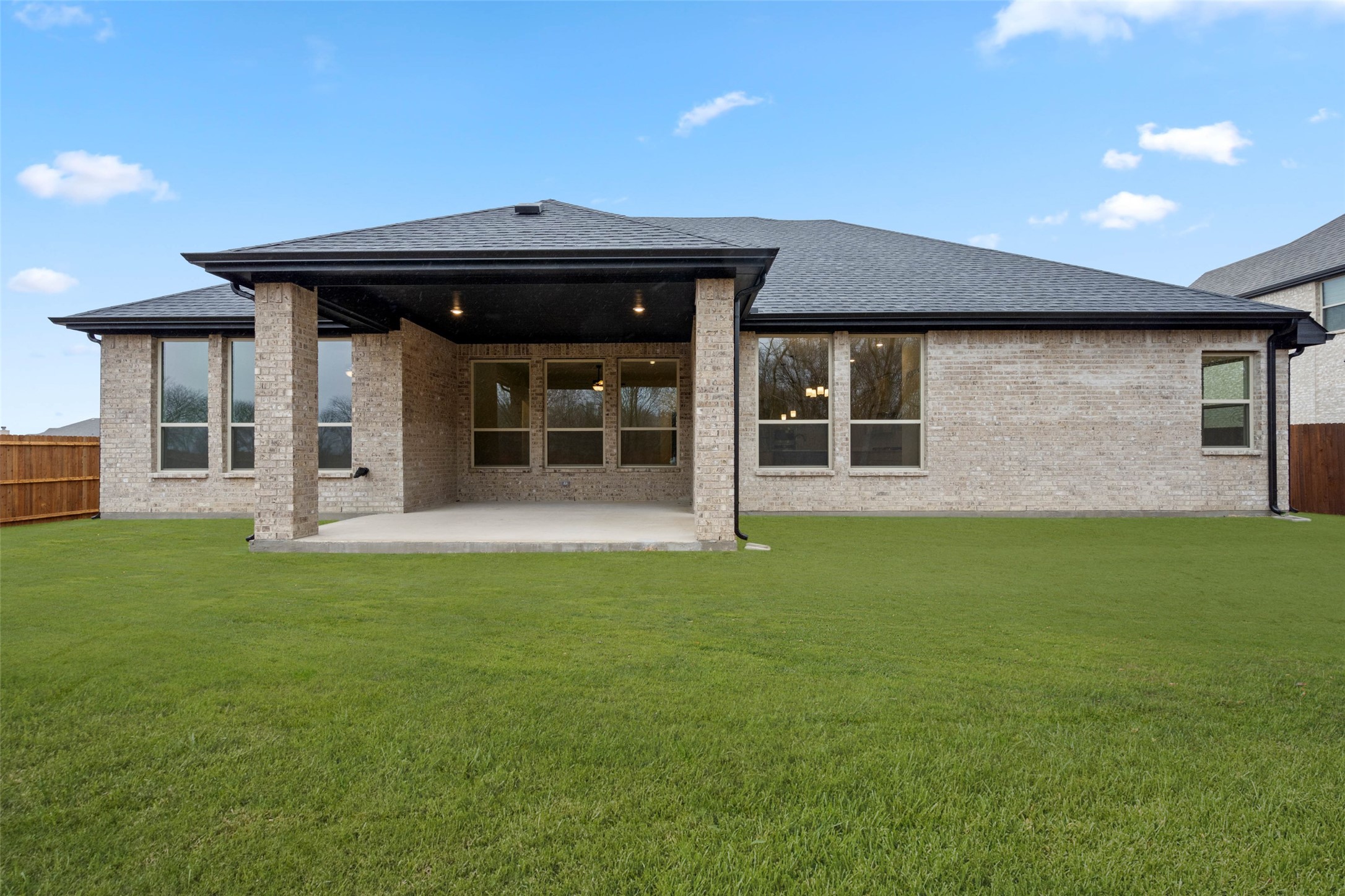 935 Richard Pittmon Drive , DeSoto, TX, 75115 | 20833758 | Realty Texas LLC
