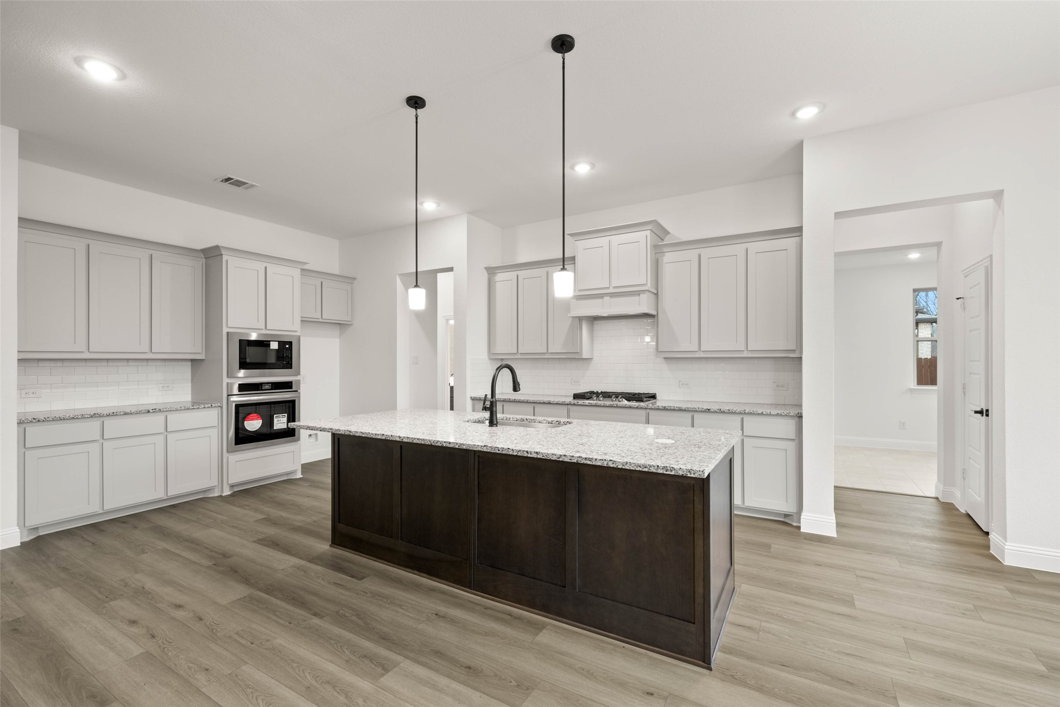 935 Richard Pittmon Drive , DeSoto, TX, 75115 | 20833758 | Realty Texas LLC