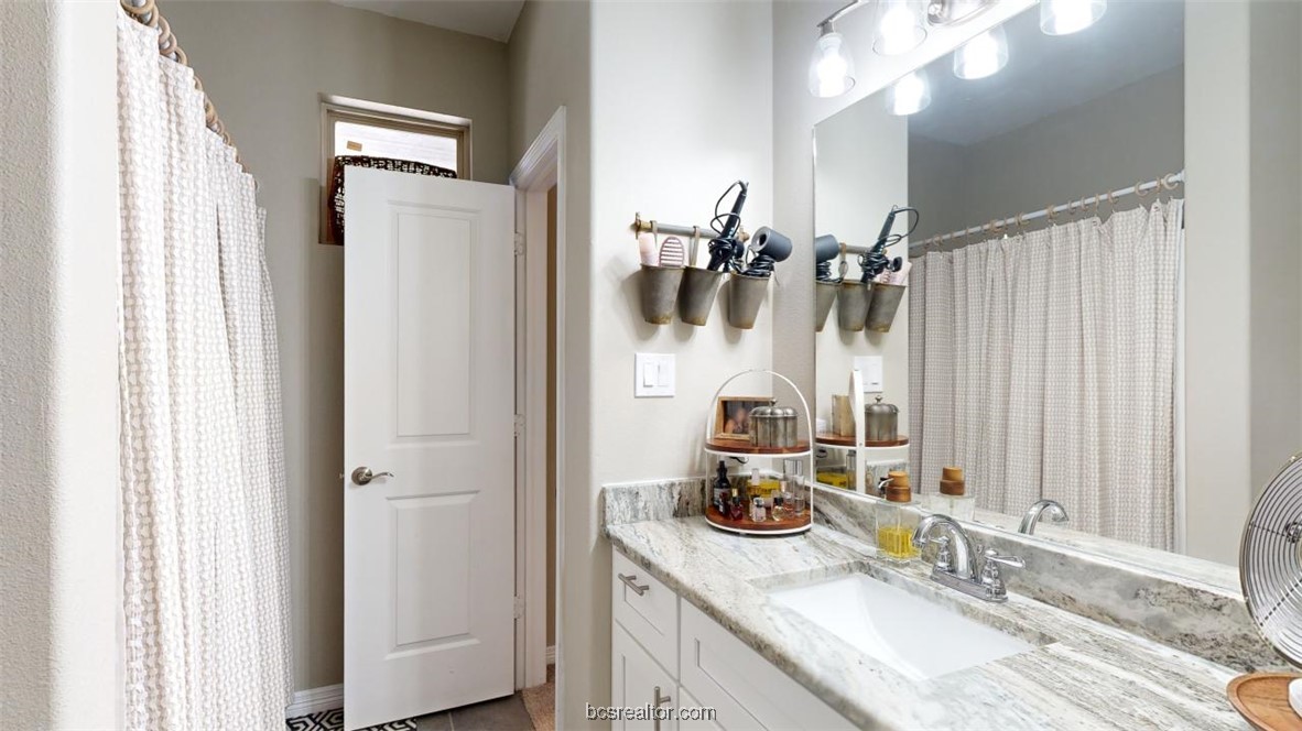 2147 Big River Street , College Station, TX, 77840 | 25001291 | Realty Texas LLC