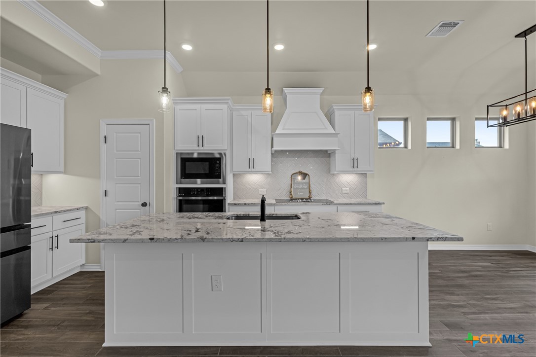 712 Eagle Pass Drive , Salado, TX, 76571 | 568796 | Realty Texas LLC