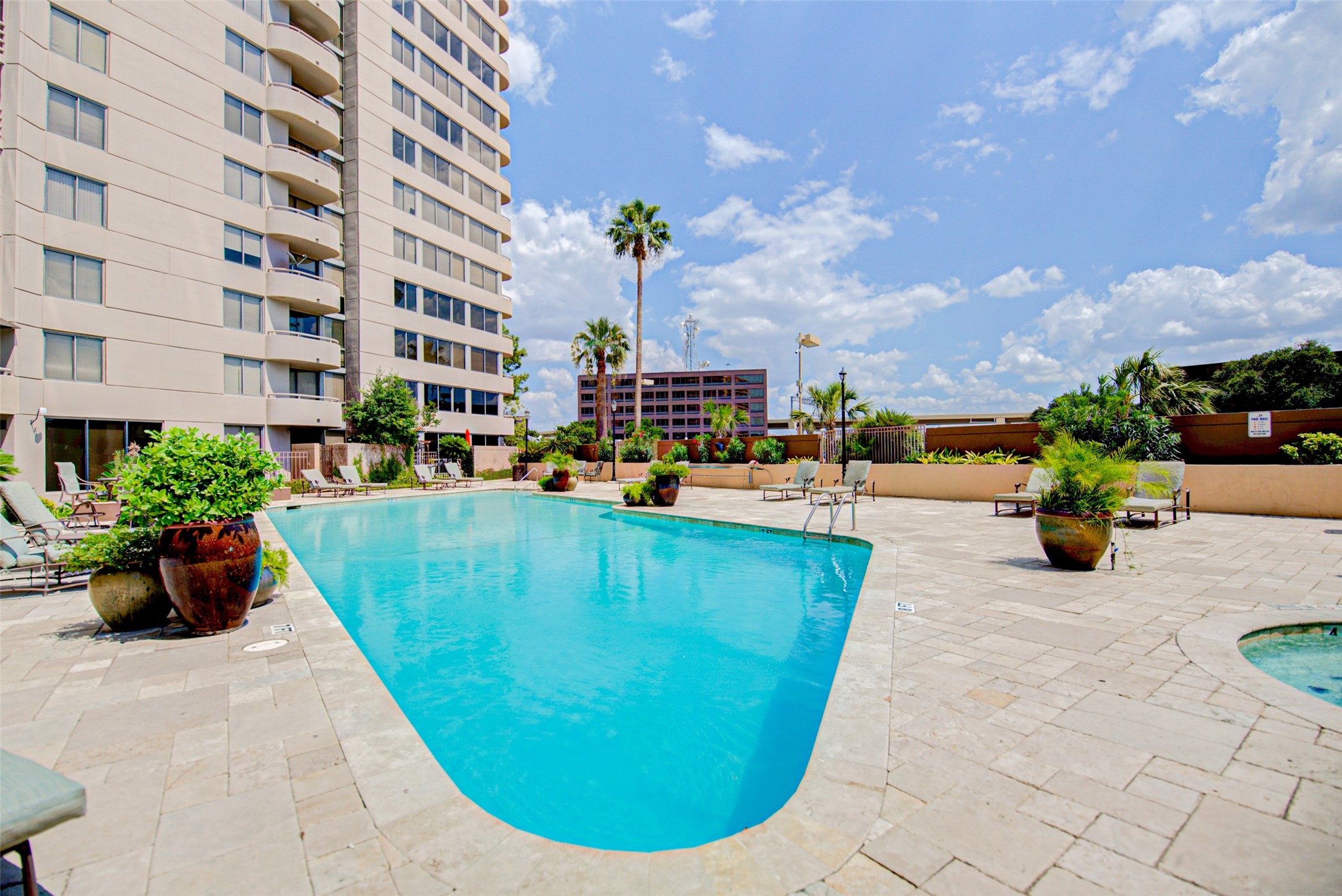3525 Sage Road 407 , Houston, TX, 77056 | 98238091 | Realty Texas LLC