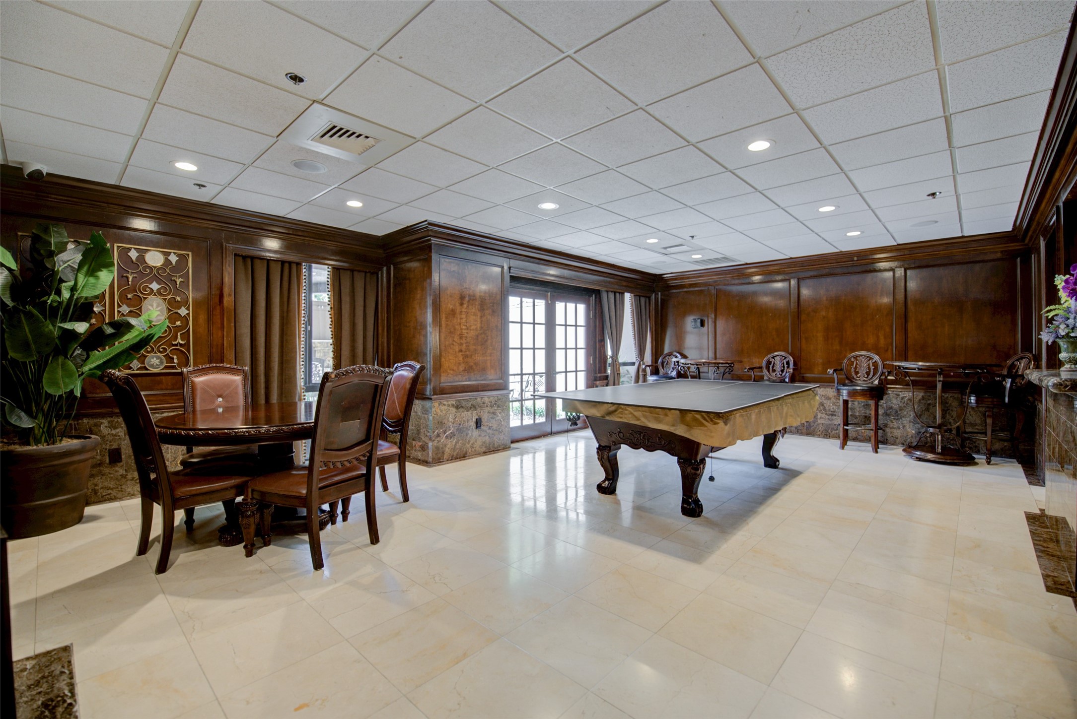 3525 Sage Road 407 , Houston, TX, 77056 | 98238091 | Realty Texas LLC
