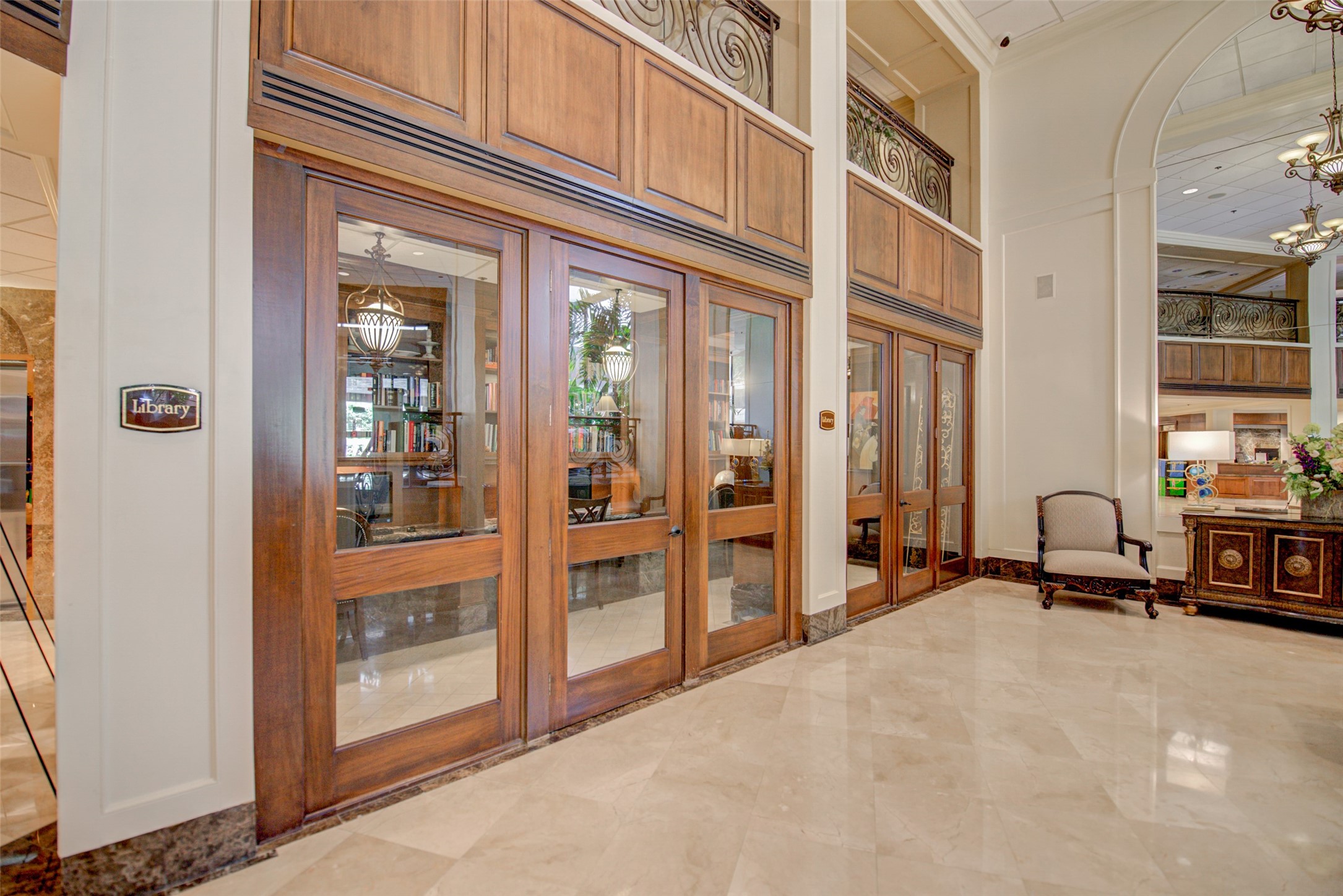 3525 Sage Road 407 , Houston, TX, 77056 | 98238091 | Realty Texas LLC