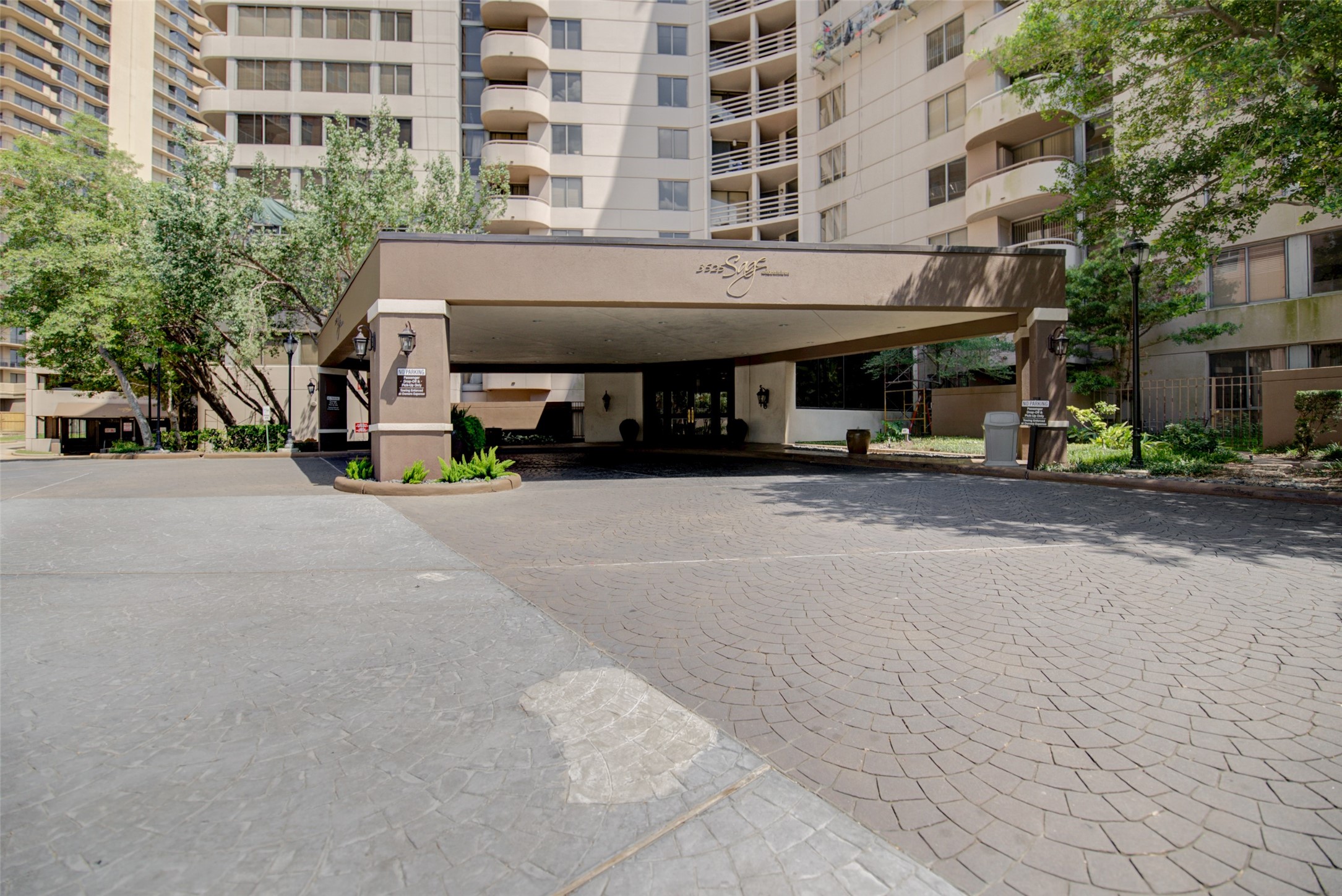 3525 Sage Road 407 , Houston, TX, 77056 | 98238091 | Realty Texas LLC