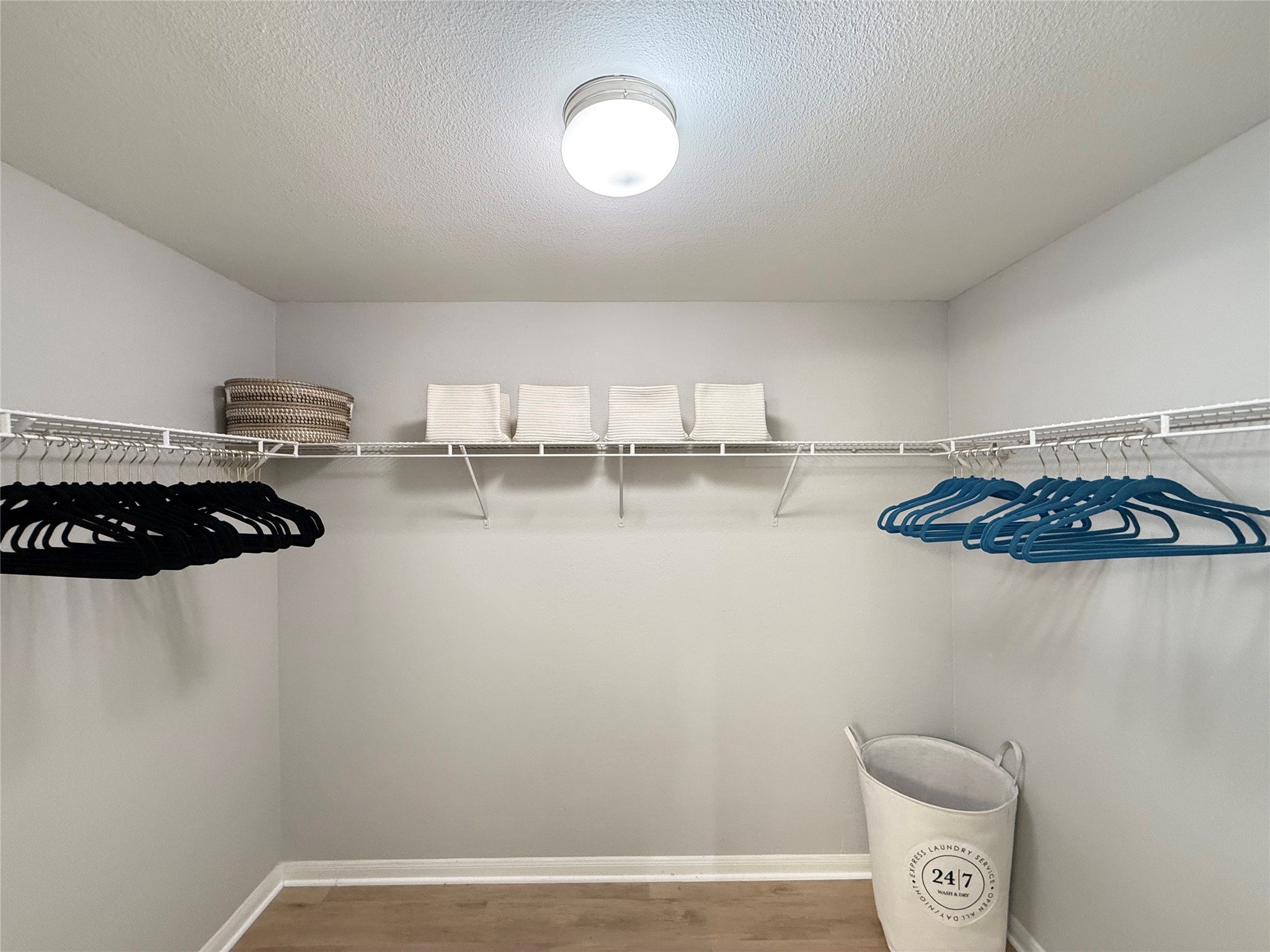 14807 Woodland Hills Drive B2F2208 , Humble, TX, 77396 | 94330900 | Realty Texas LLC