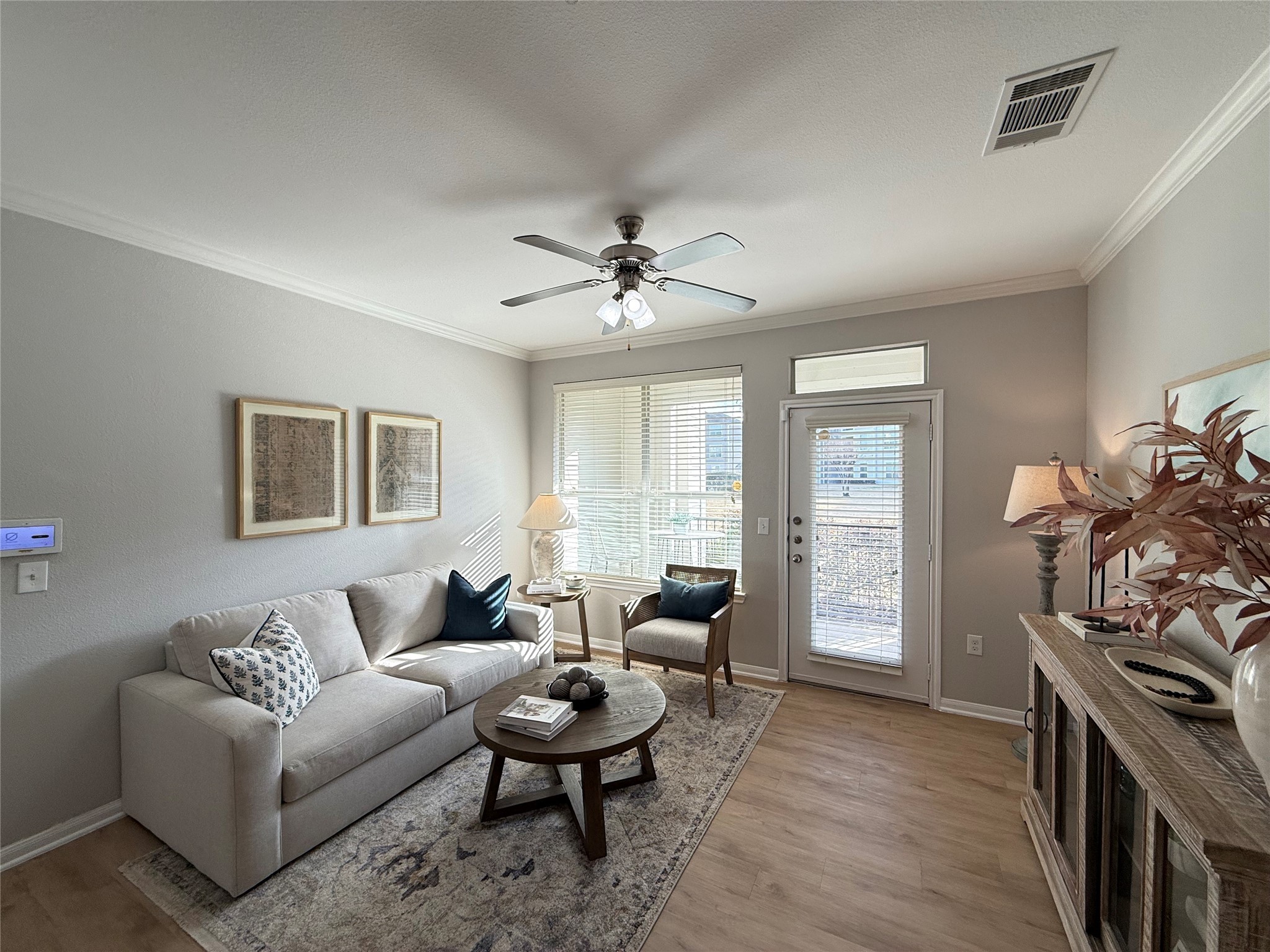 14807 Woodland Hills Drive B2F2208 , Humble, TX, 77396 | 94330900 | Realty Texas LLC
