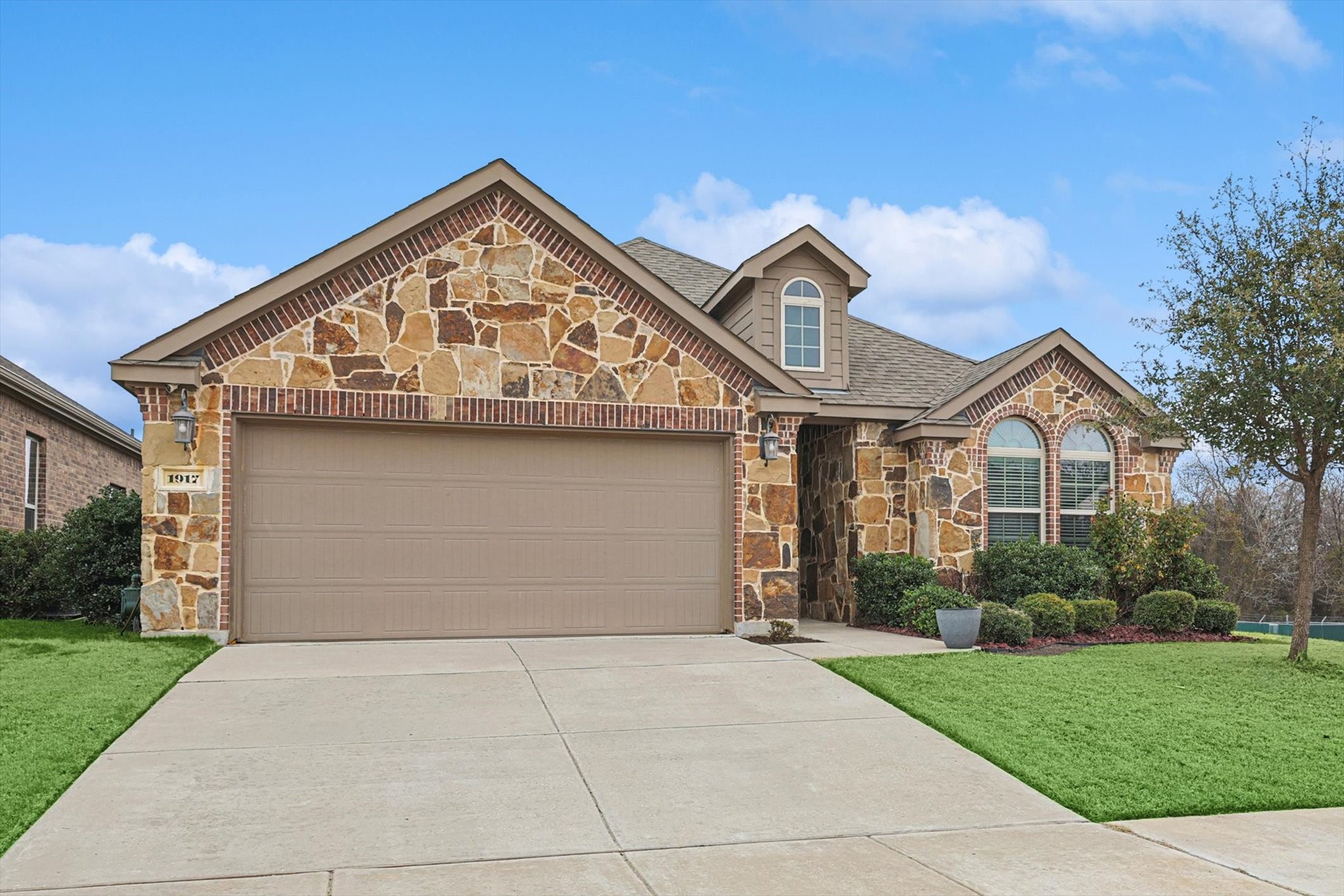 1917 LakeWood Trail , Little Elm, TX, 75068 | 20837147 | Realty Texas LLC