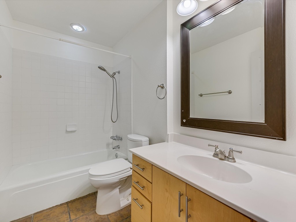 3815 Guadalupe Street 304, Austin, TX, 78751 | 4169985 | Realty Texas LLC