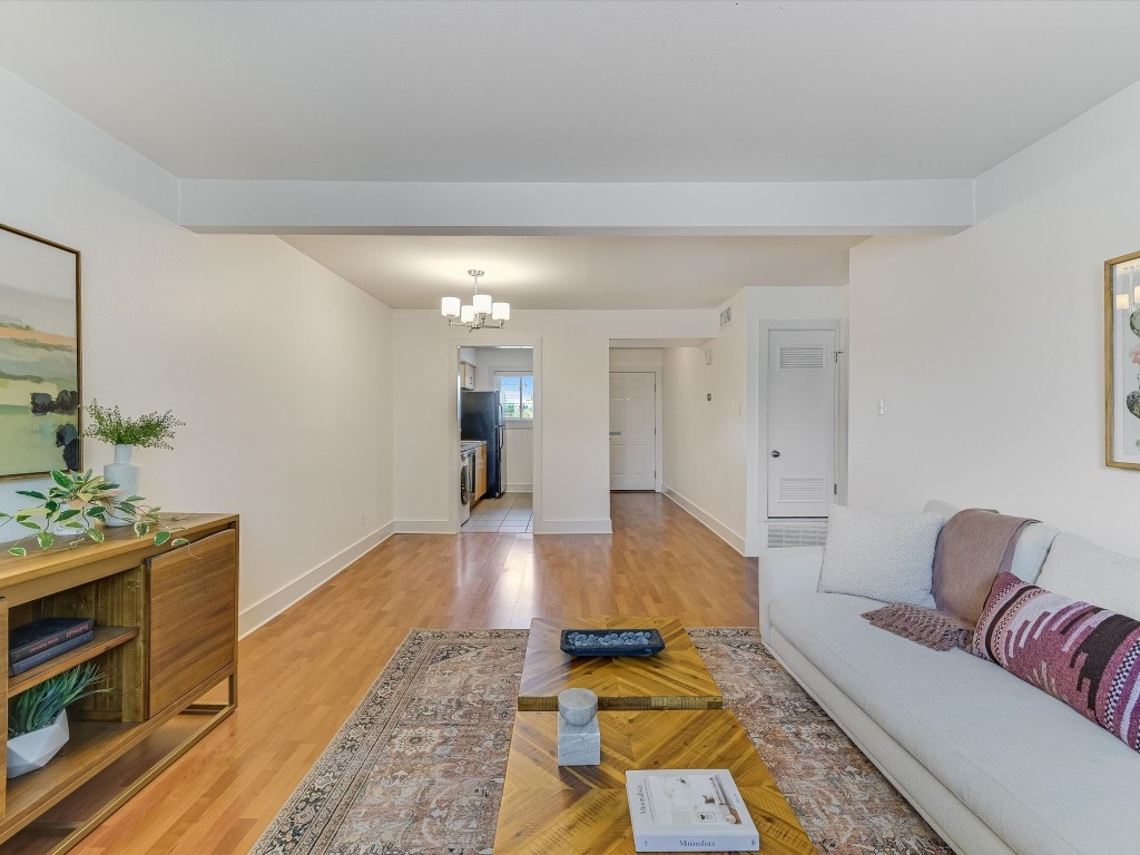 3815 Guadalupe Street 304, Austin, TX, 78751 | 4169985 | Realty Texas LLC
