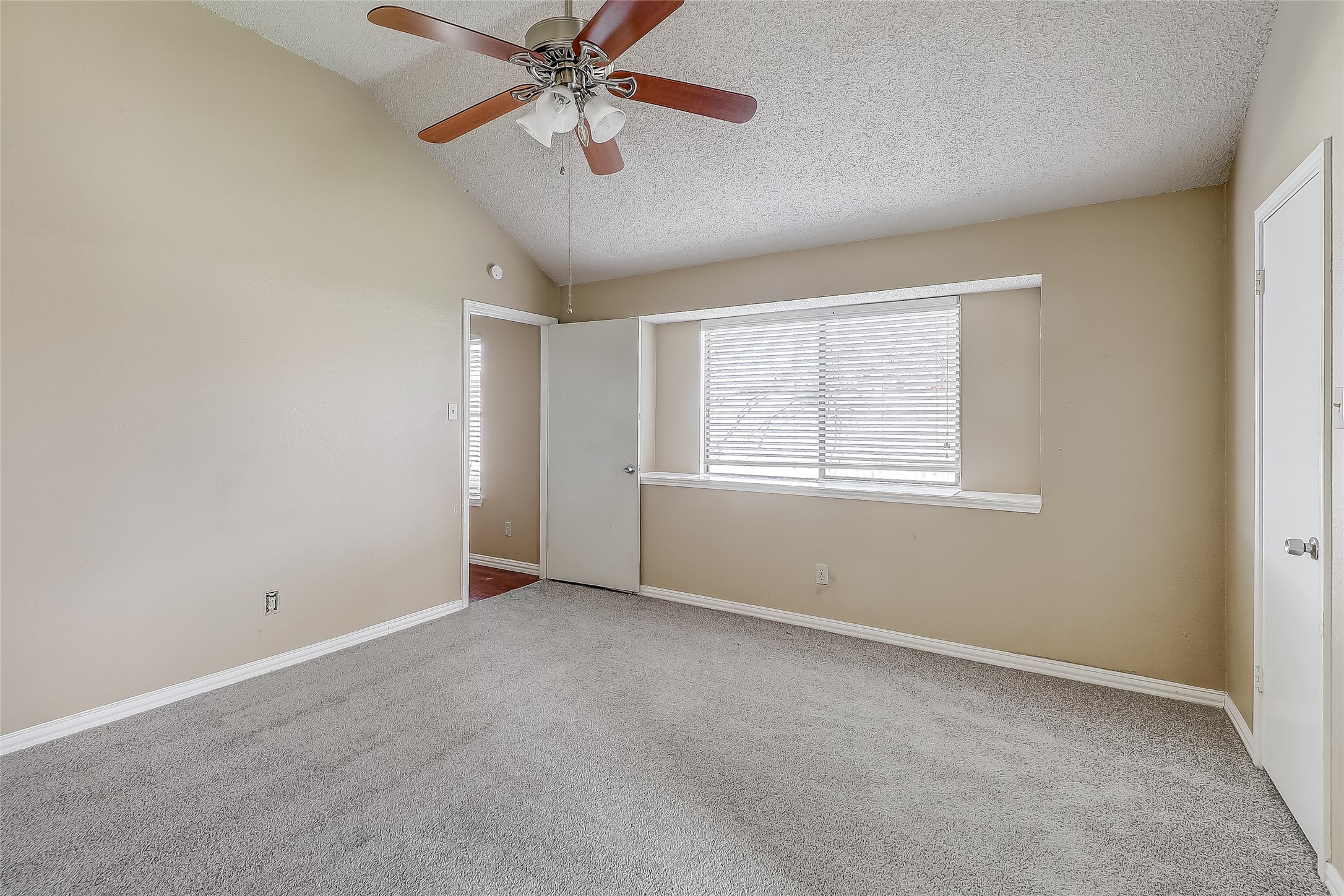 832 Larue Drive , Cedar Hill, TX, 75104 | 20837421 | Realty Texas LLC