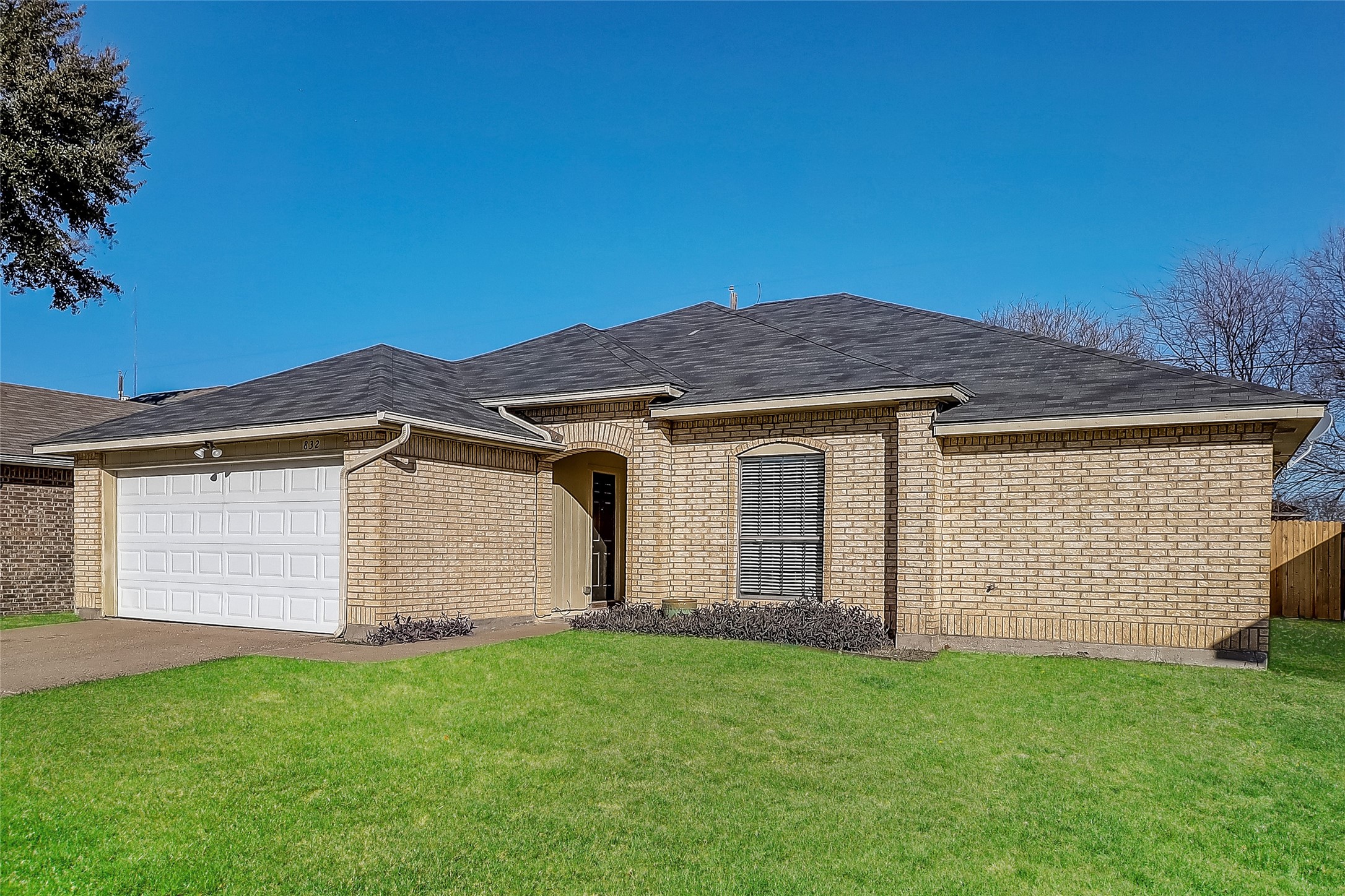 832 Larue Drive , Cedar Hill, TX, 75104 | 20837421 | Realty Texas LLC