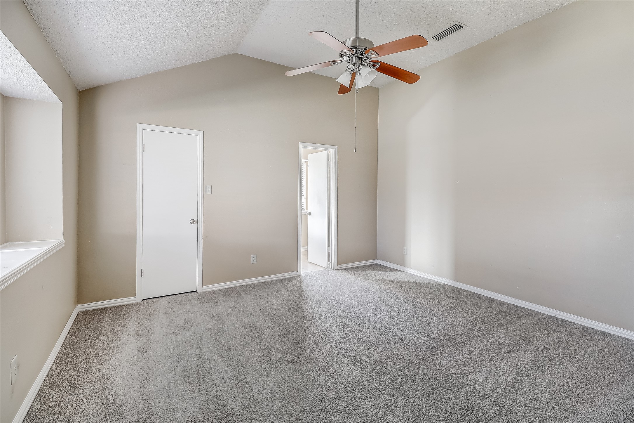 832 Larue Drive , Cedar Hill, TX, 75104 | 20837421 | Realty Texas LLC