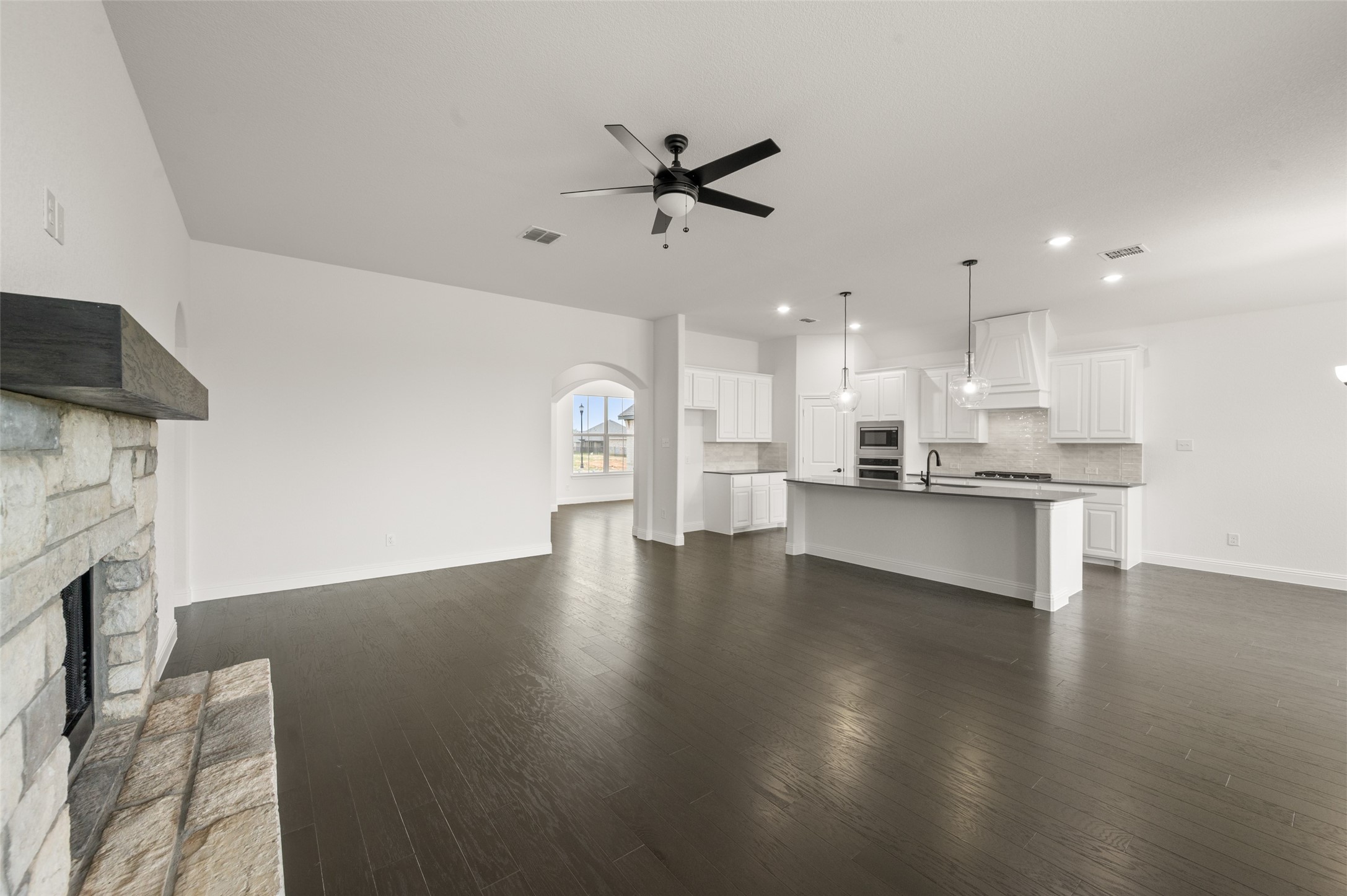 317 Bowrider Lane , Granbury, TX, 76049 | 20837486 | Realty Texas LLC