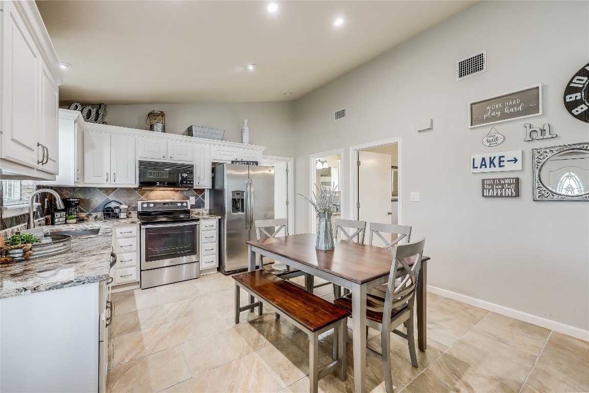 426 Summit Ridge Drive N , Point Venture, TX, 78645 | 4000495 | Realty Texas LLC