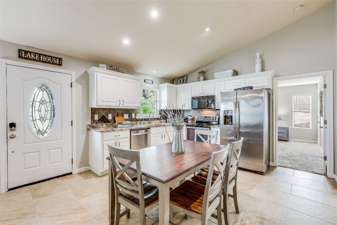 426 Summit Ridge Drive N , Point Venture, TX, 78645 | 4000495 | Realty Texas LLC