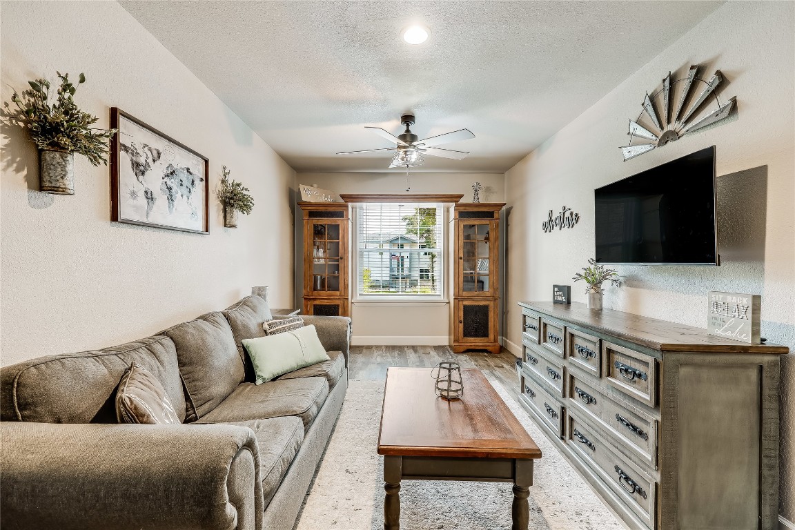 426 Summit Ridge Drive N , Point Venture, TX, 78645 | 4000495 | Realty Texas LLC