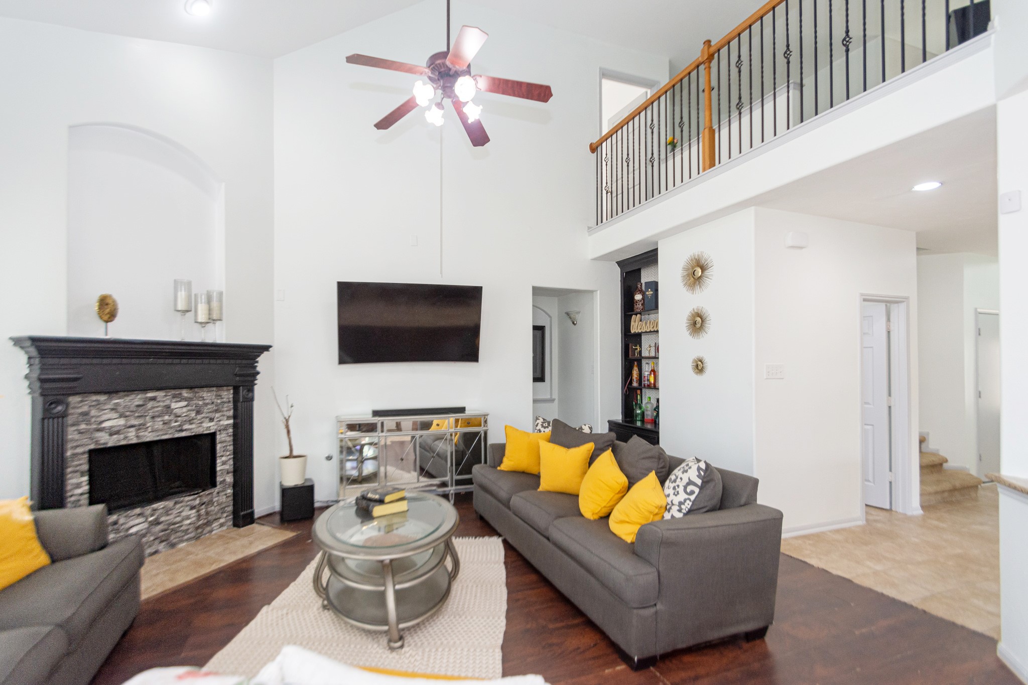 13029 Castlewind Lane , Pearland, TX, 77584 | 52596101 | Realty Texas LLC