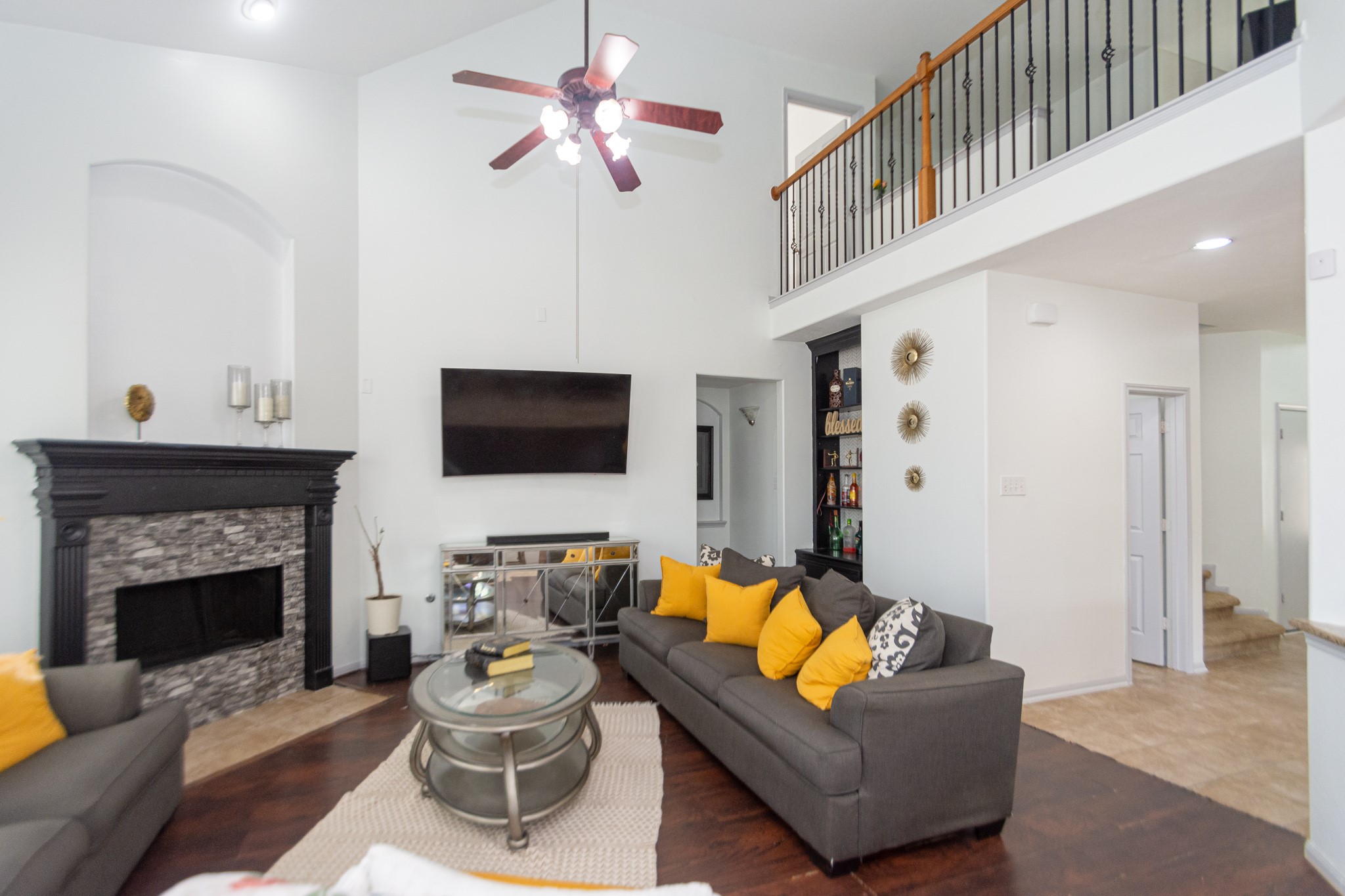 13029 Castlewind Lane , Pearland, TX, 77584 | 52596101 | Realty Texas LLC
