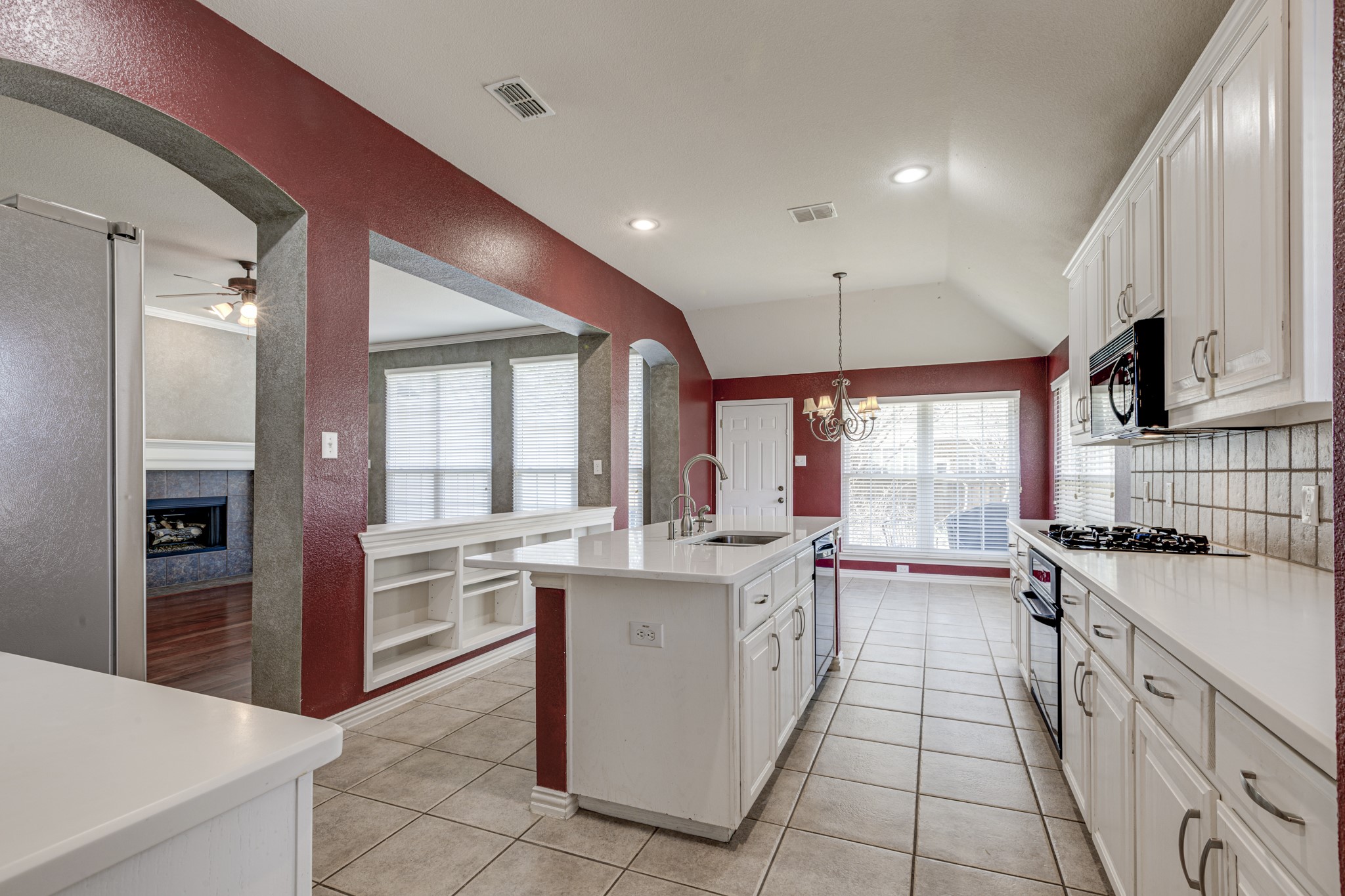 6323 Crestmoor Lane , Sachse, TX, 75048 | 20836894 | Realty Texas LLC