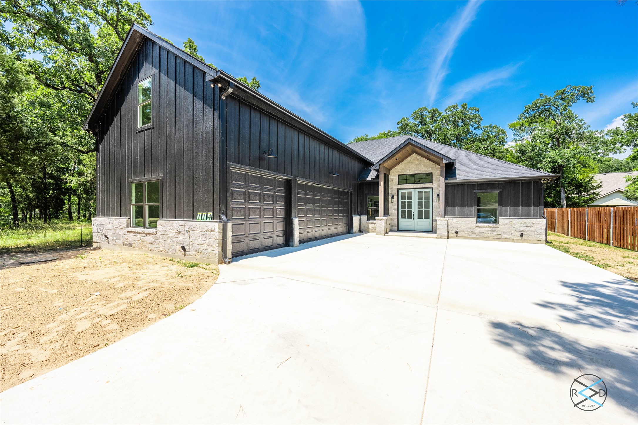 114 Castlewood Road , Enchanted Oaks, TX, 75156 | 20839782 | Realty Texas LLC