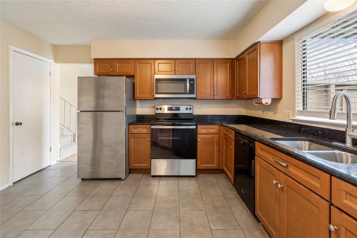 915 Silver Quail Lane , Austin, TX, 78758 | 8119367 | Realty Texas LLC
