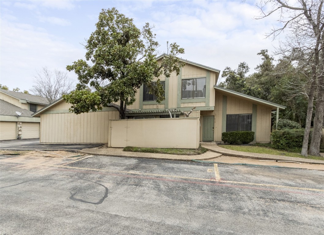 915 Silver Quail Lane , Austin, TX, 78758 | 8119367 | Realty Texas LLC