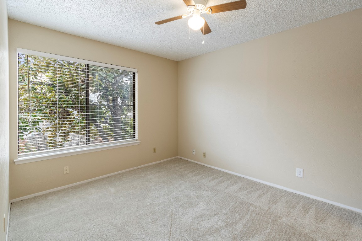 915 Silver Quail Lane , Austin, TX, 78758 | 8119367 | Realty Texas LLC