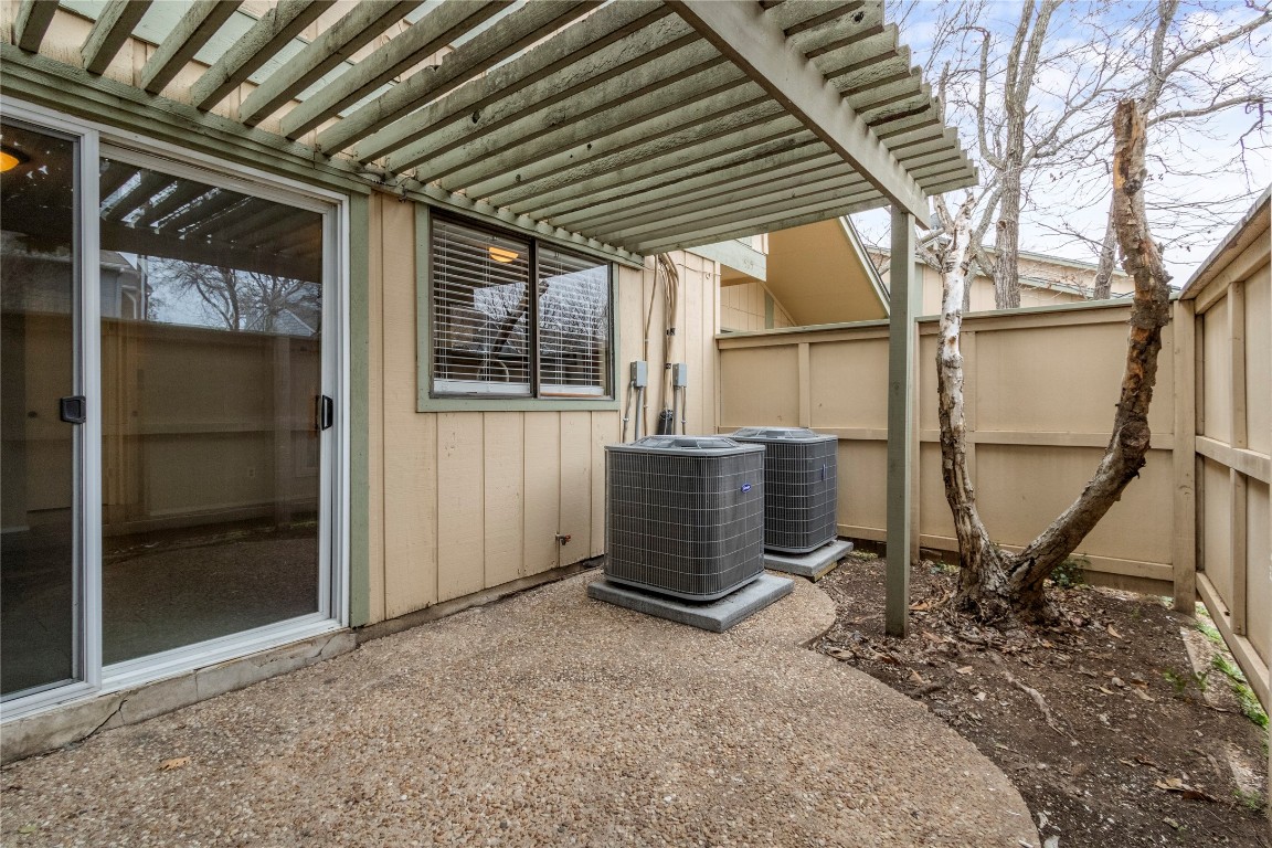 915 Silver Quail Lane , Austin, TX, 78758 | 8119367 | Realty Texas LLC
