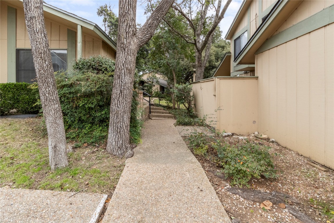 915 Silver Quail Lane , Austin, TX, 78758 | 8119367 | Realty Texas LLC