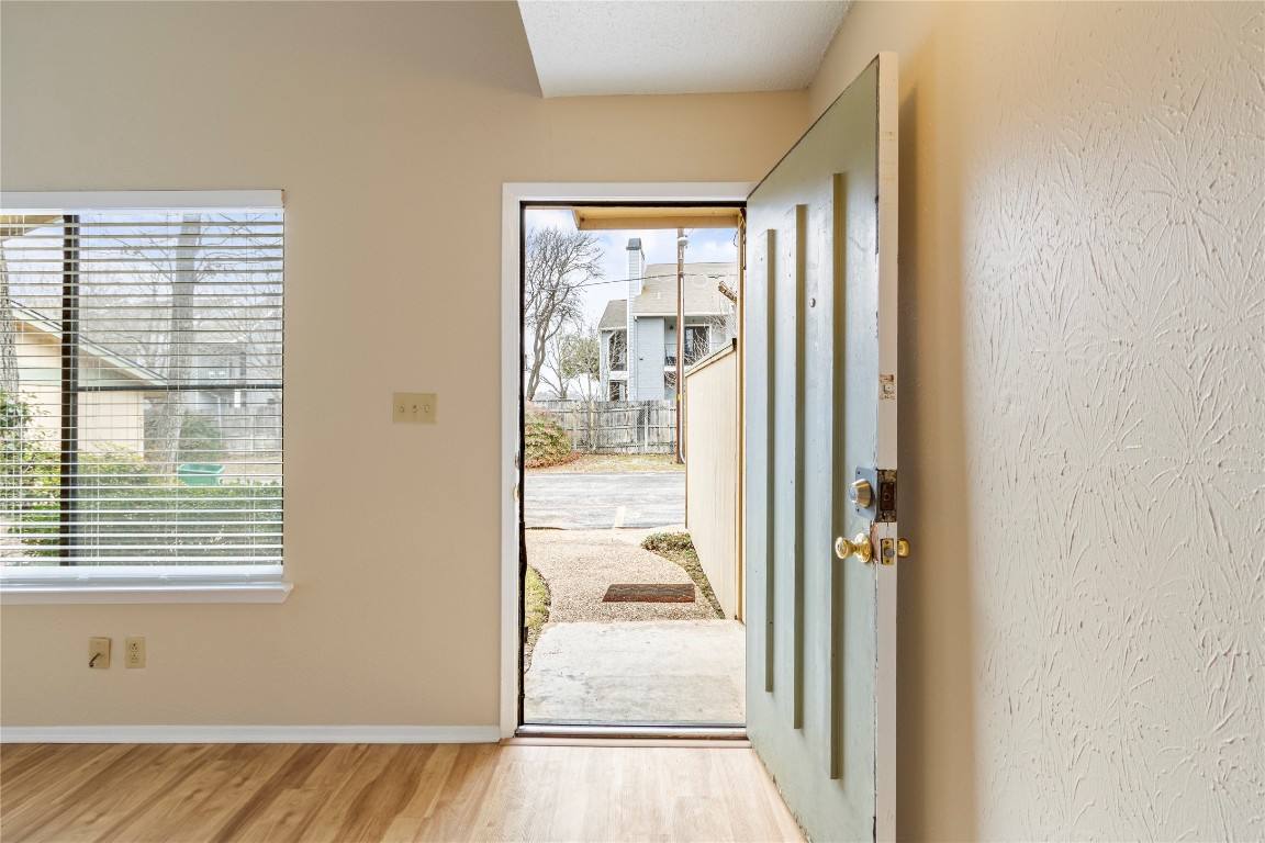 915 Silver Quail Lane , Austin, TX, 78758 | 8119367 | Realty Texas LLC