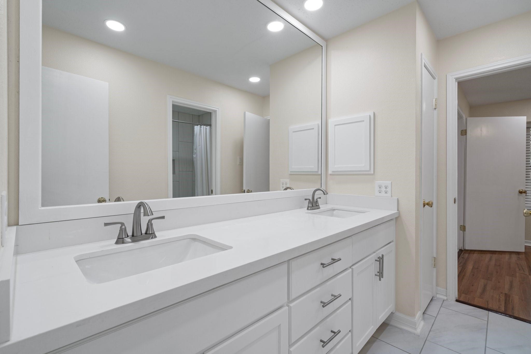 13615 Broken Bridge Drive , Houston, TX, 77085 | 4581695 | Realty Texas LLC