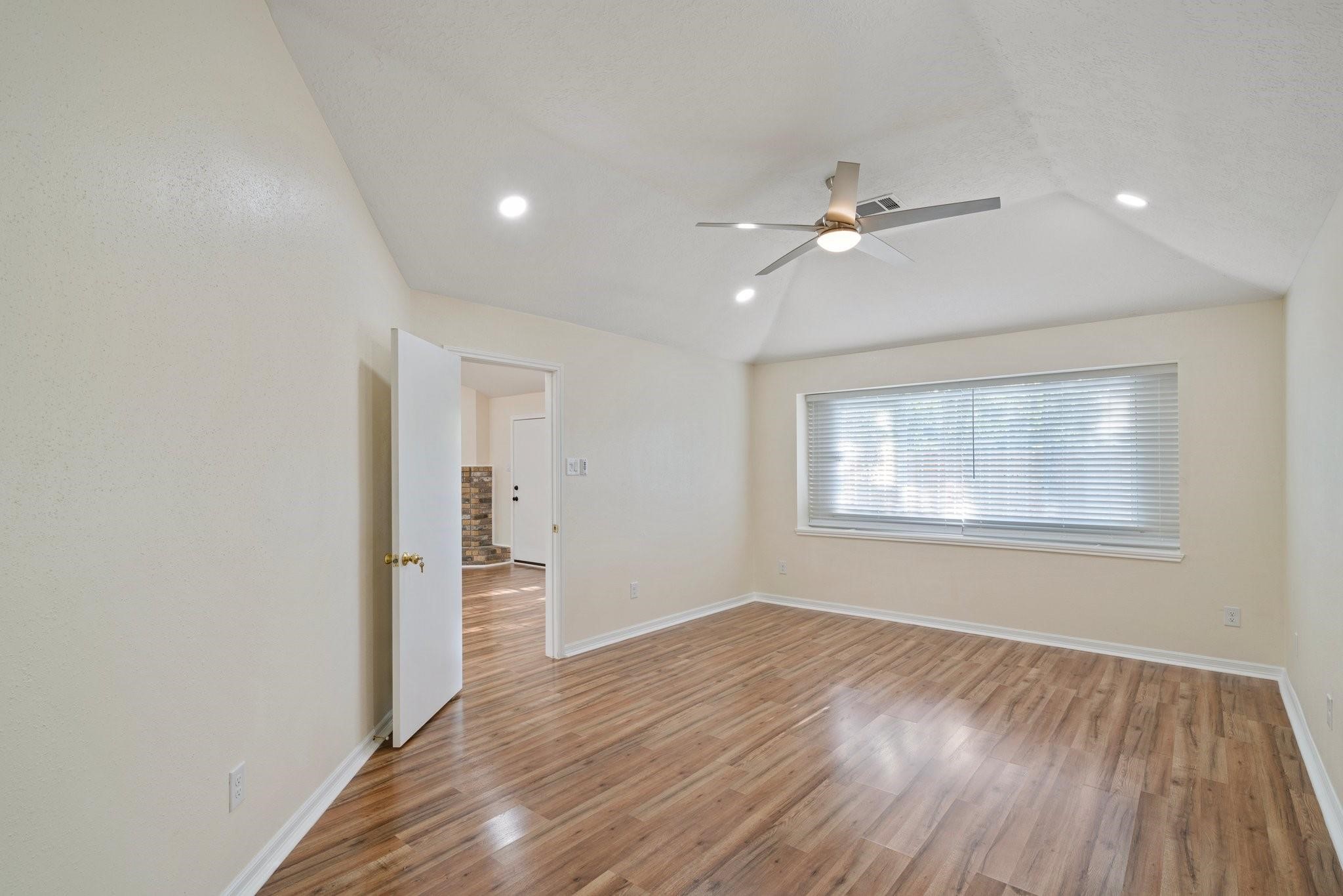 13615 Broken Bridge Drive , Houston, TX, 77085 | 4581695 | Realty Texas LLC
