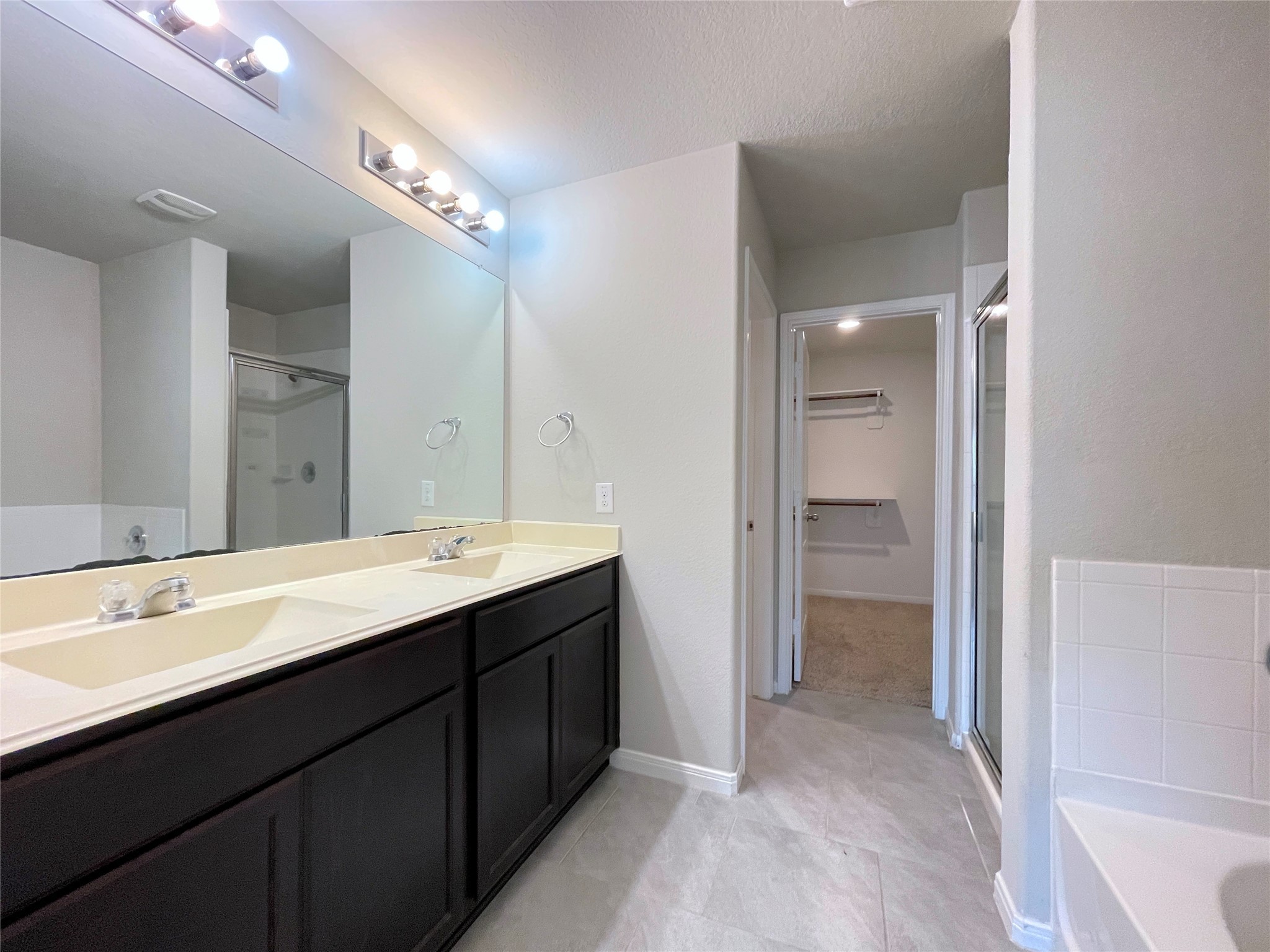 2935 Ashlyn Arbor Drive , Fresno, TX, 77545 | 41031260 | Realty Texas LLC