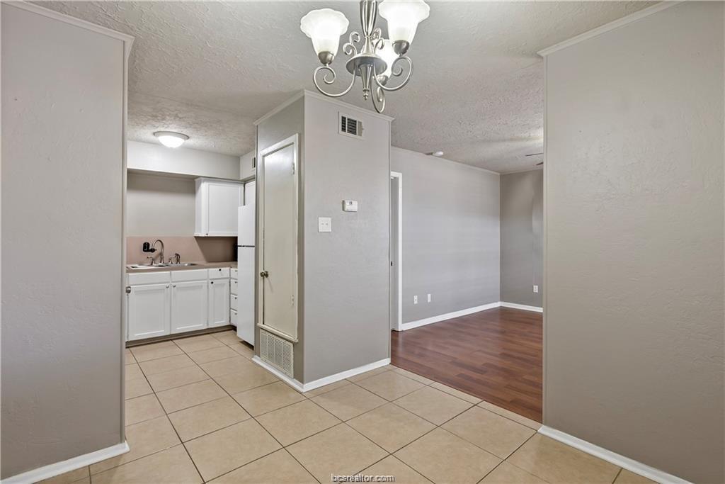 3906 Aspen Street A , Bryan, TX, 77801-4773 | 25001601 | Realty Texas LLC