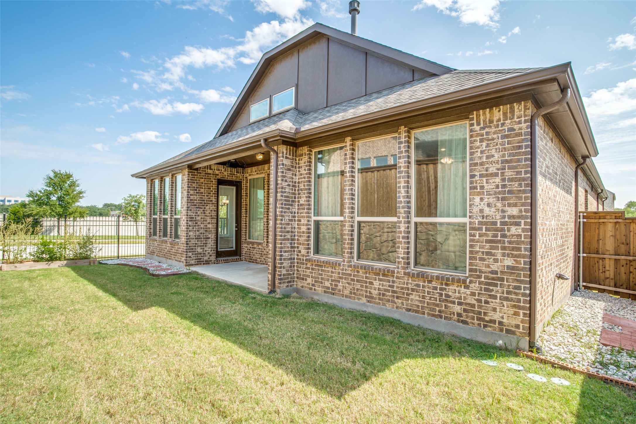 7915 Pimlico Lane , Irving, TX, 75063 | 20841018 | Realty Texas LLC