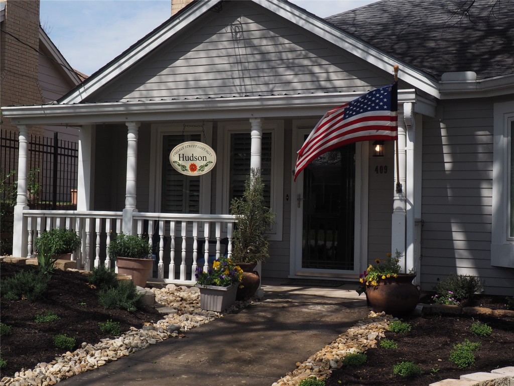 409 E 6th Street , Georgetown, TX, 78626 | 9072312 | Realty Texas LLC