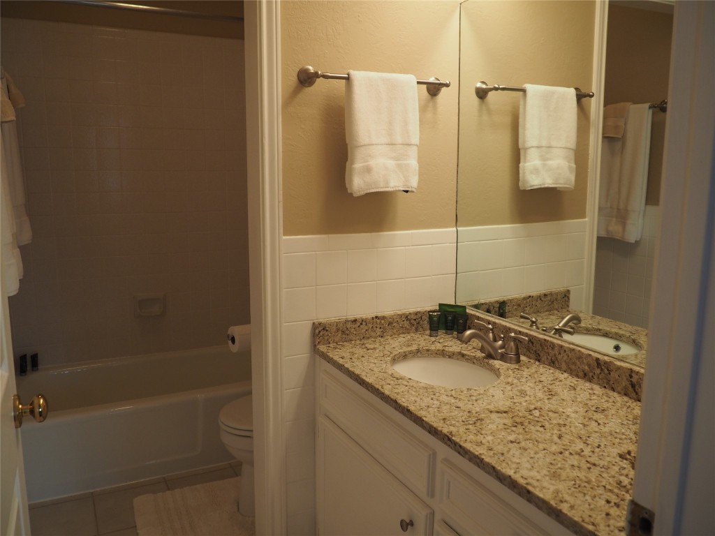 409 E 6th Street , Georgetown, TX, 78626 | 9072312 | Realty Texas LLC