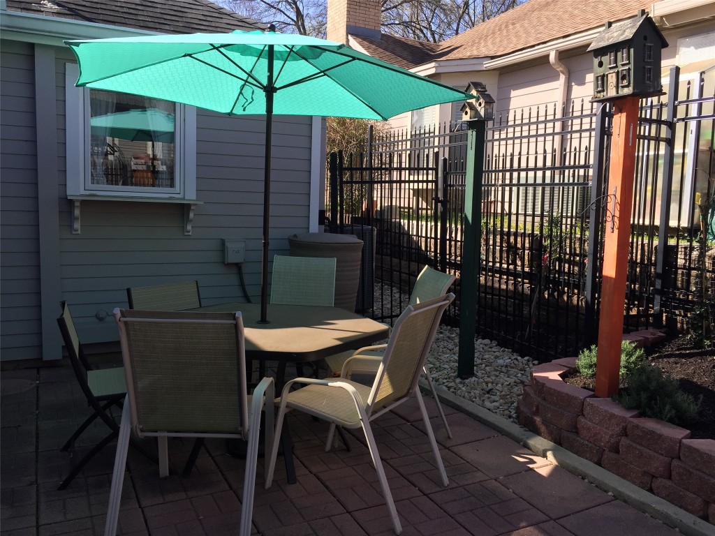 409 E 6th Street , Georgetown, TX, 78626 | 9072312 | Realty Texas LLC