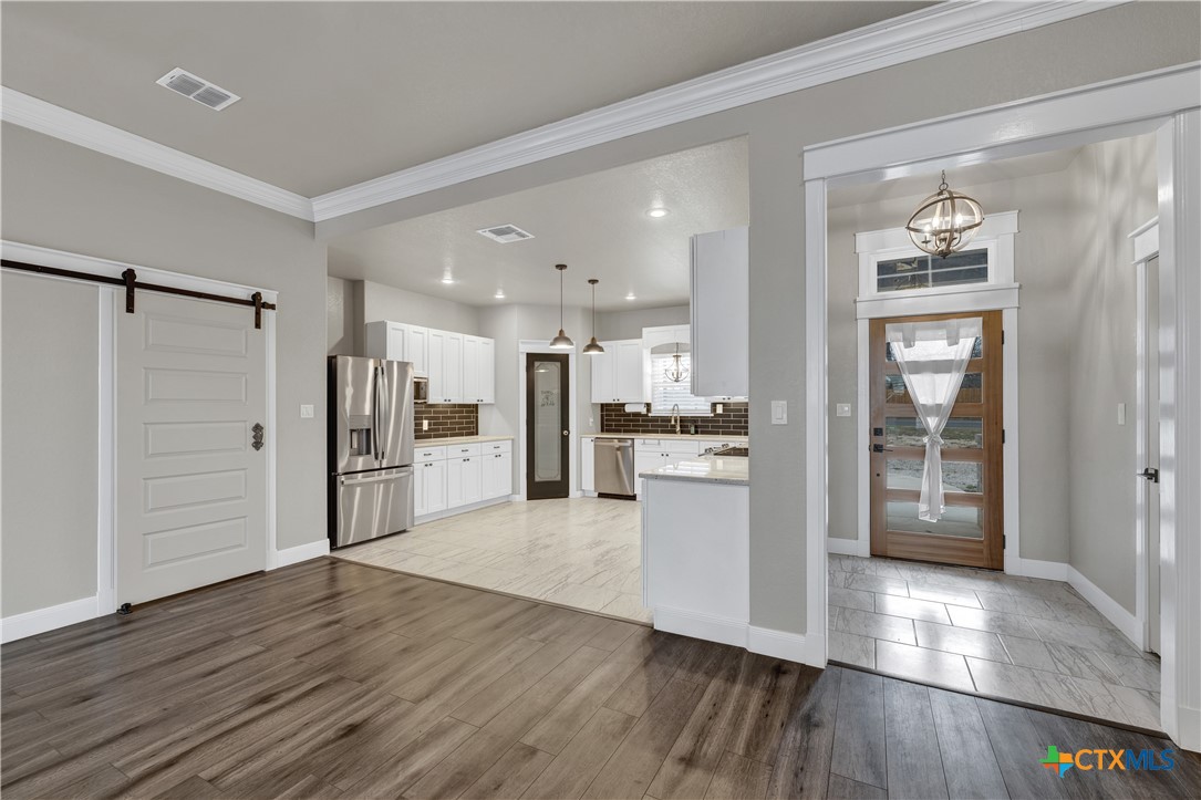 682 Stuart Rd , Adkins, TX, 78101 | 569734 | Realty Texas LLC