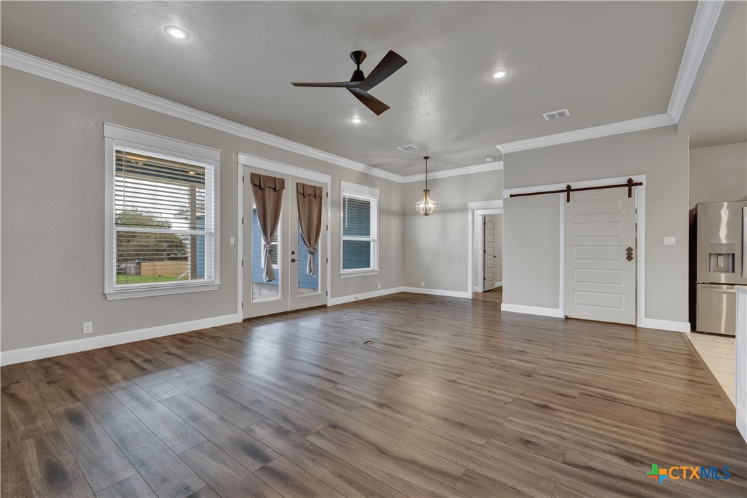 682 Stuart Rd , Adkins, TX, 78101 | 569734 | Realty Texas LLC