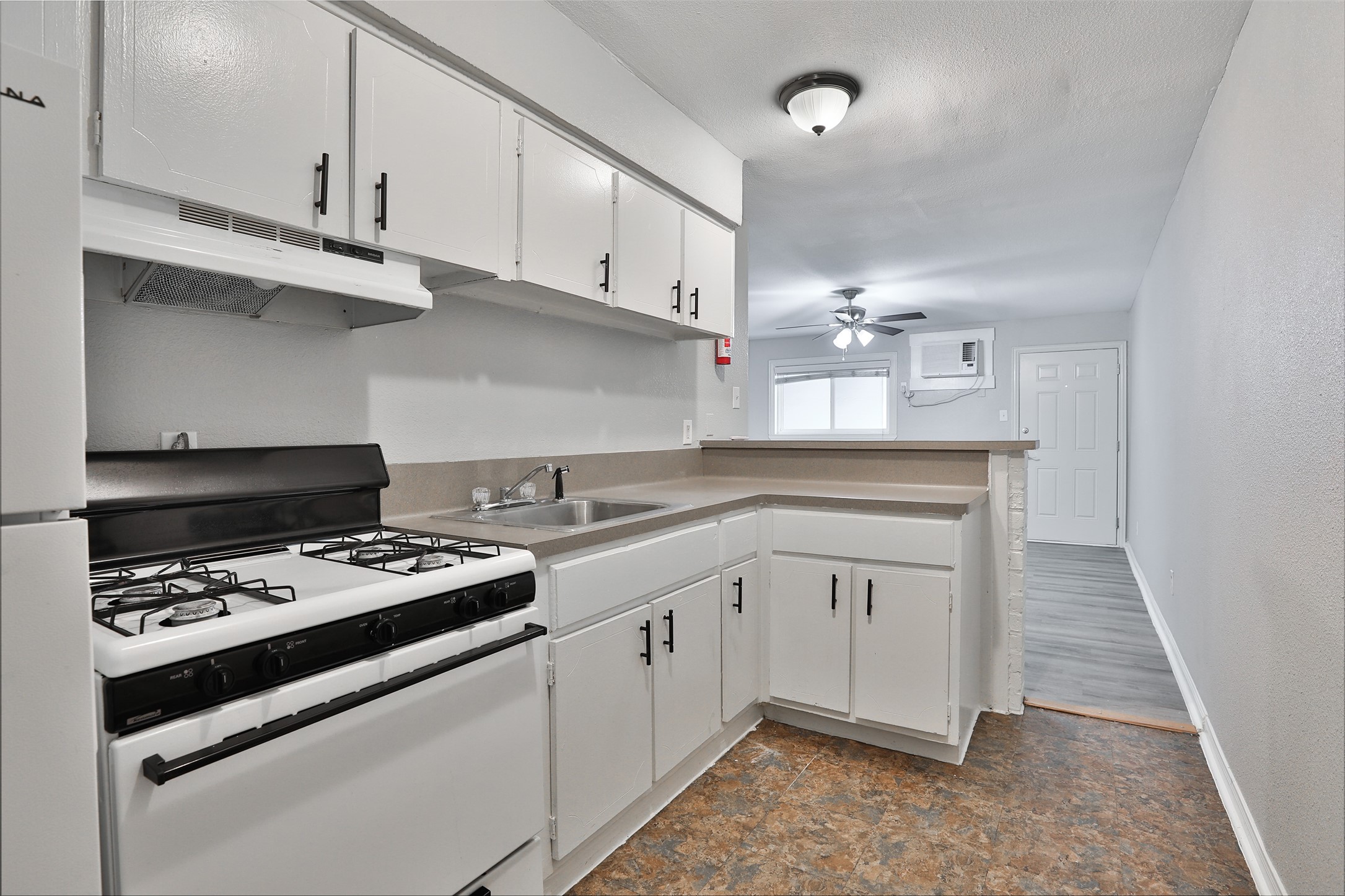 1840 Richmond Avenue 28 , Houston, TX, 77098 | 72693948 | Realty Texas LLC