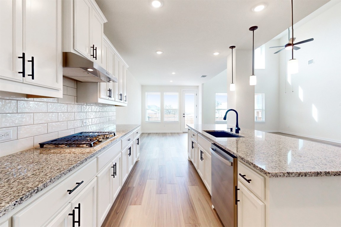 913 Frisco Lane , Leander, TX, 78641 | 8435586 | Realty Texas LLC