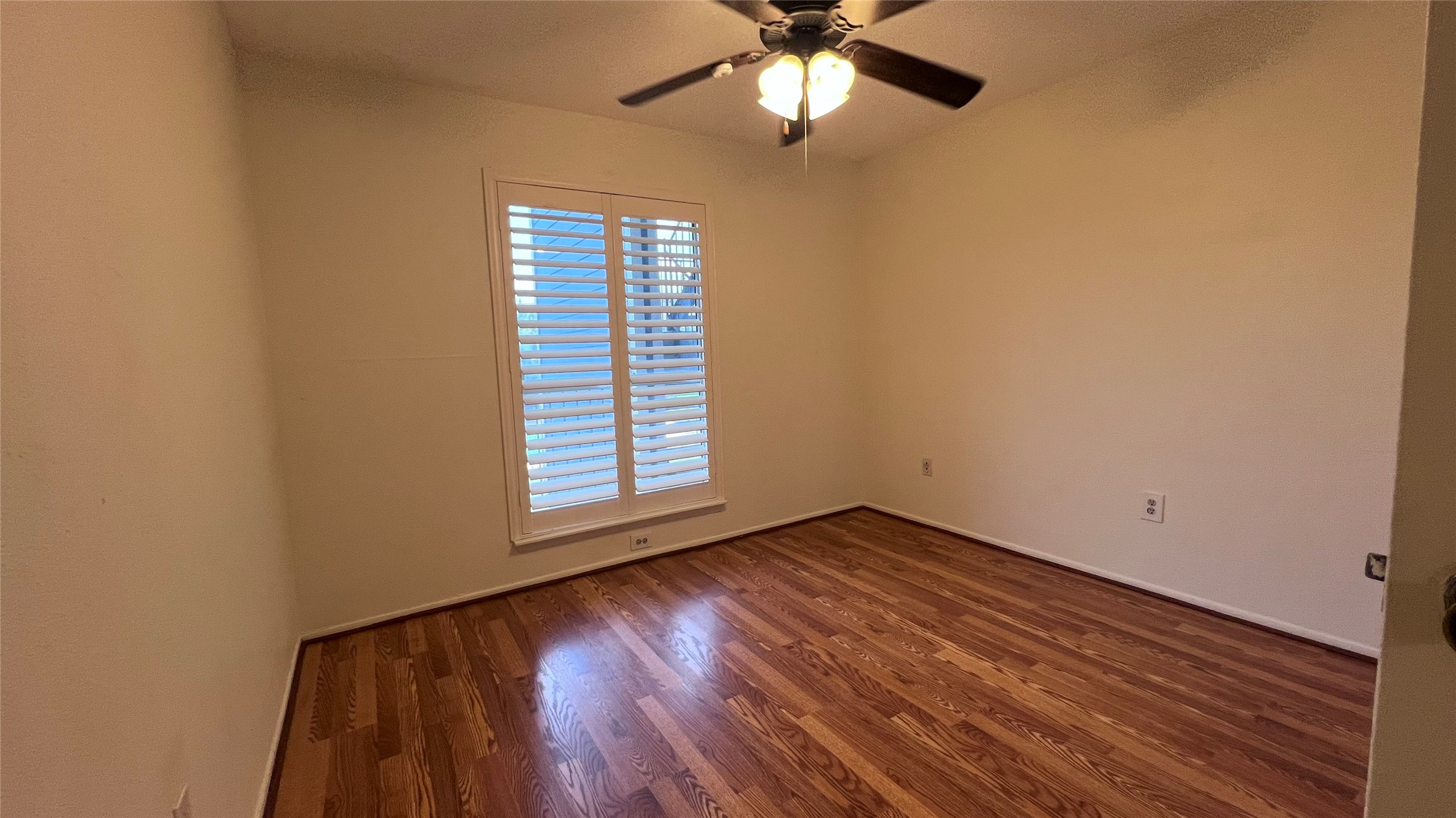 18519 Egret Bay Boulevard 1915 , Houston, TX, 77058 | 16054960 | Realty Texas LLC