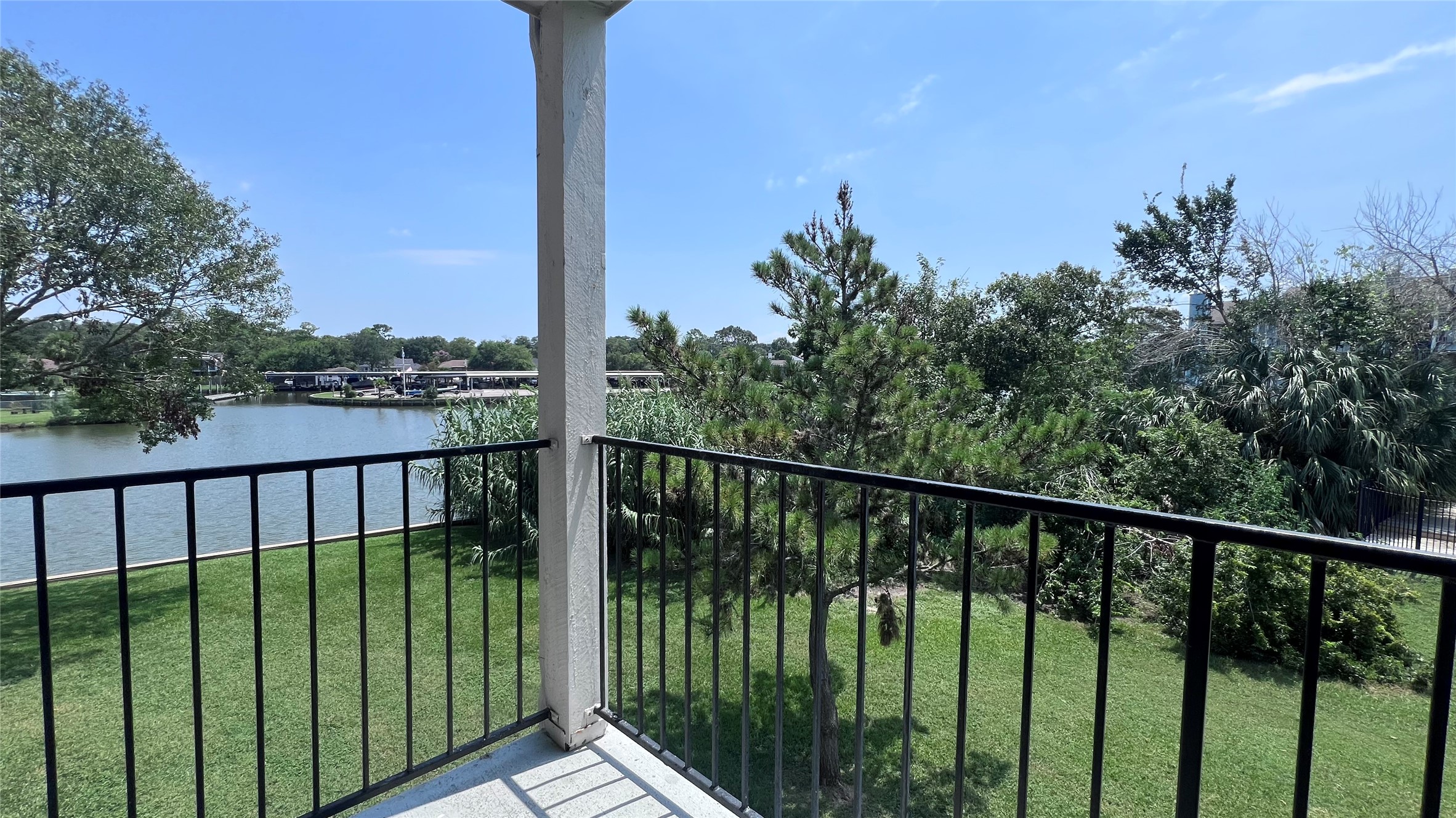 18519 Egret Bay Boulevard 1915 , Houston, TX, 77058 | 16054960 | Realty Texas LLC