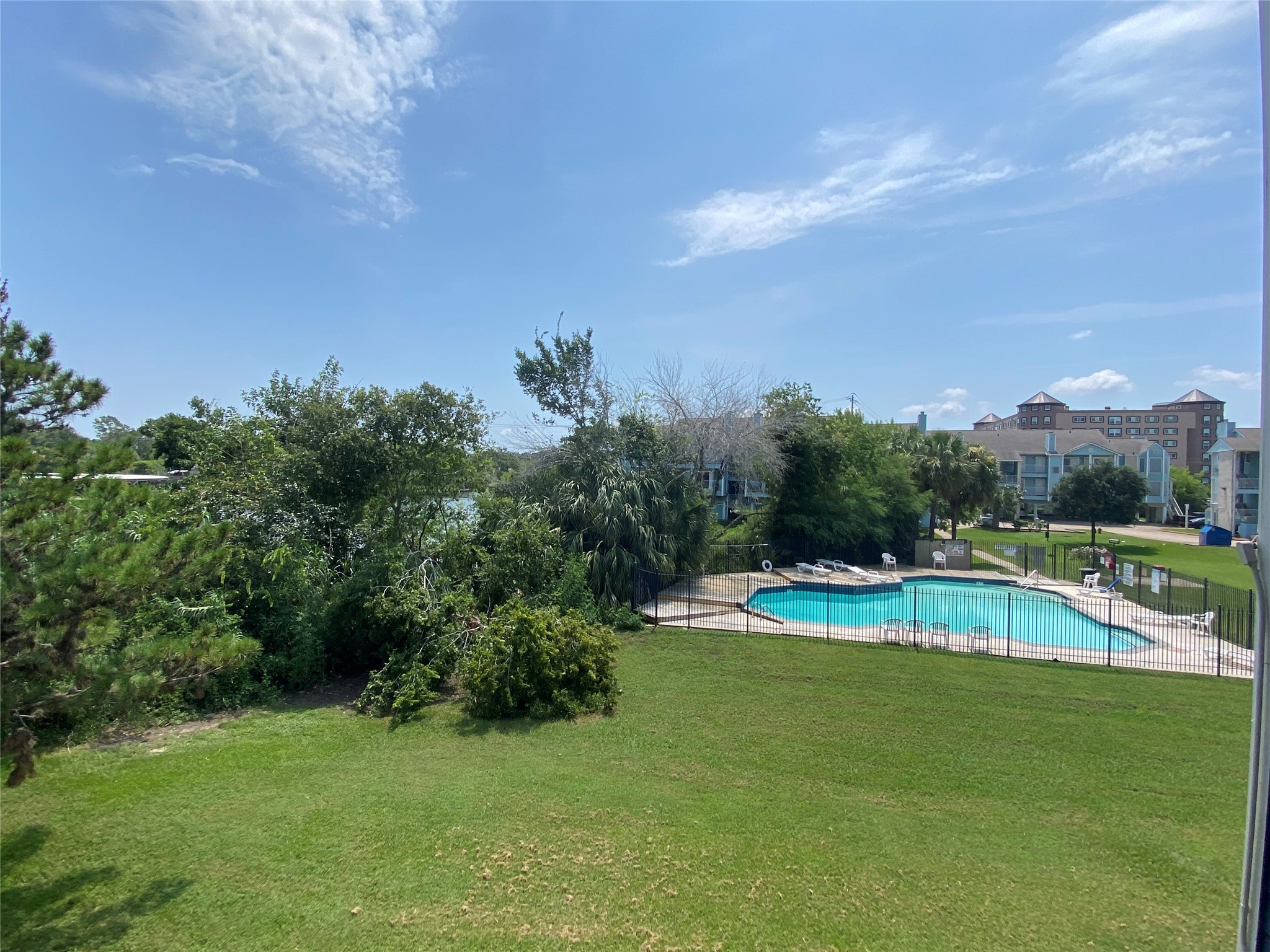 18519 Egret Bay Boulevard 1915 , Houston, TX, 77058 | 16054960 | Realty Texas LLC
