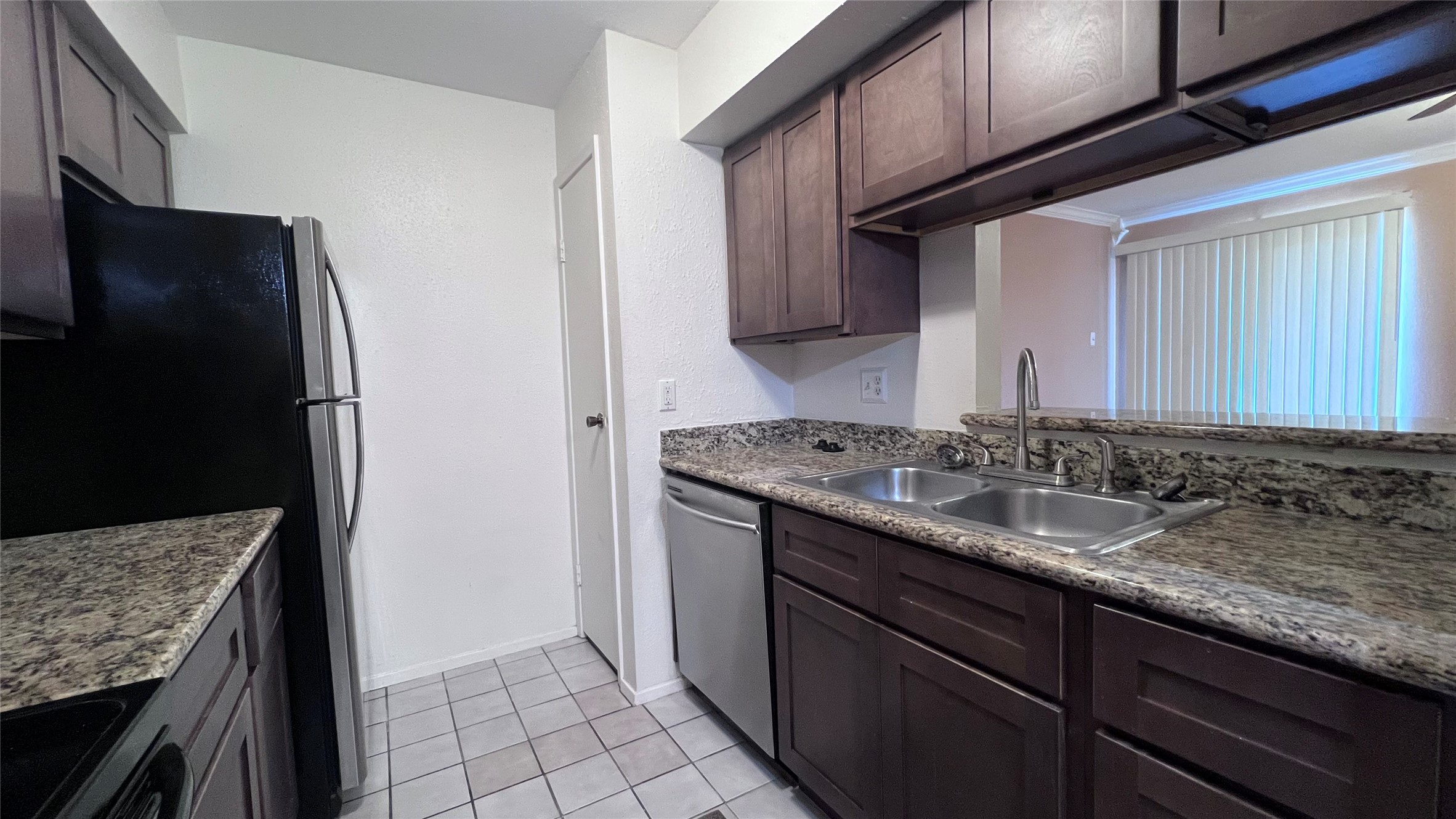 18519 Egret Bay Boulevard 1915 , Houston, TX, 77058 | 16054960 | Realty Texas LLC