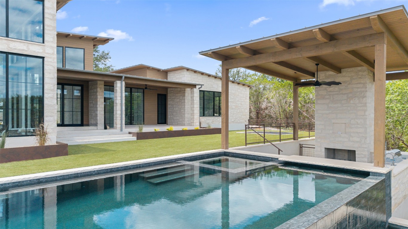 4600 Wild Cow Cove , Spicewood, TX, 78669 | 3849720 | Realty Texas LLC