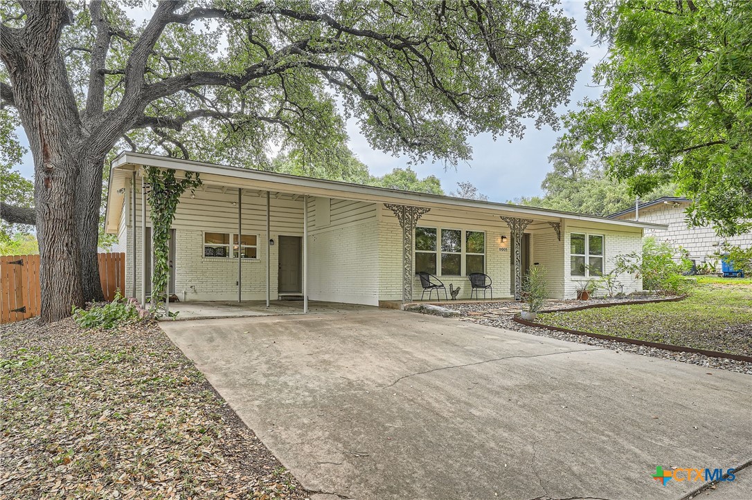 For Sale: 11903 N Oaks Drive Blog Image Banner