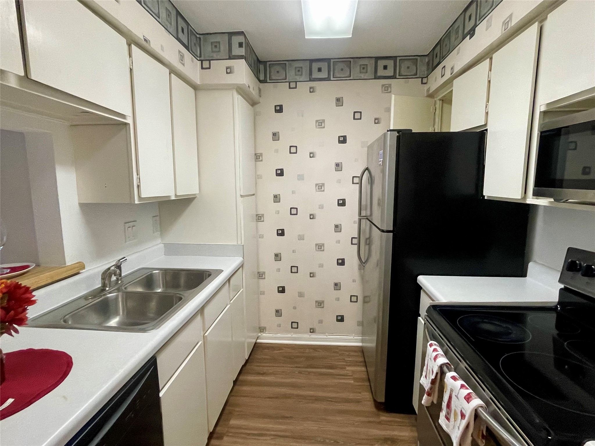 4633 Wild Indigo Street 546 , Houston, TX, 77027 | 28549410 | Realty Texas LLC