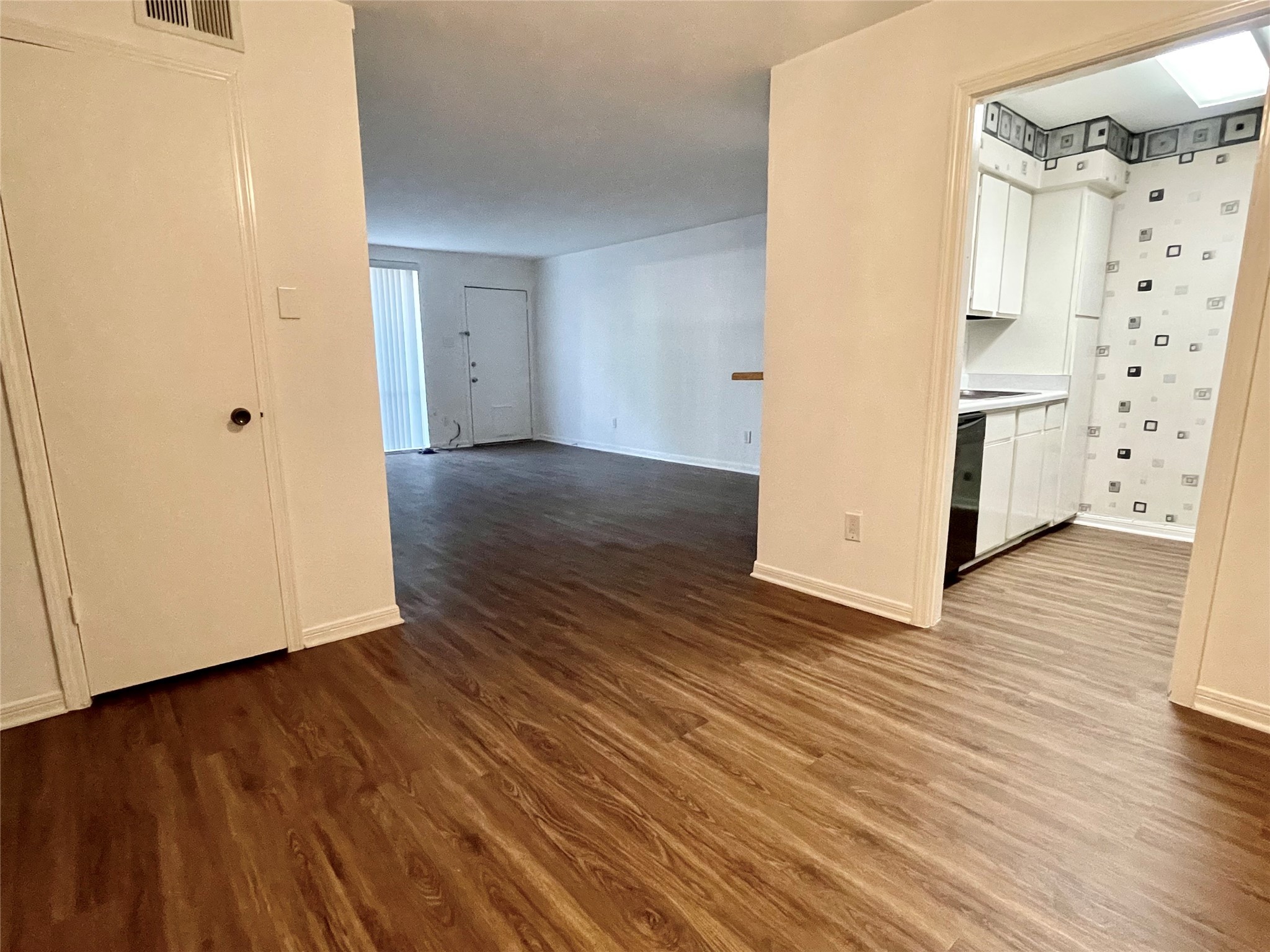 4633 Wild Indigo Street 546 , Houston, TX, 77027 | 28549410 | Realty Texas LLC
